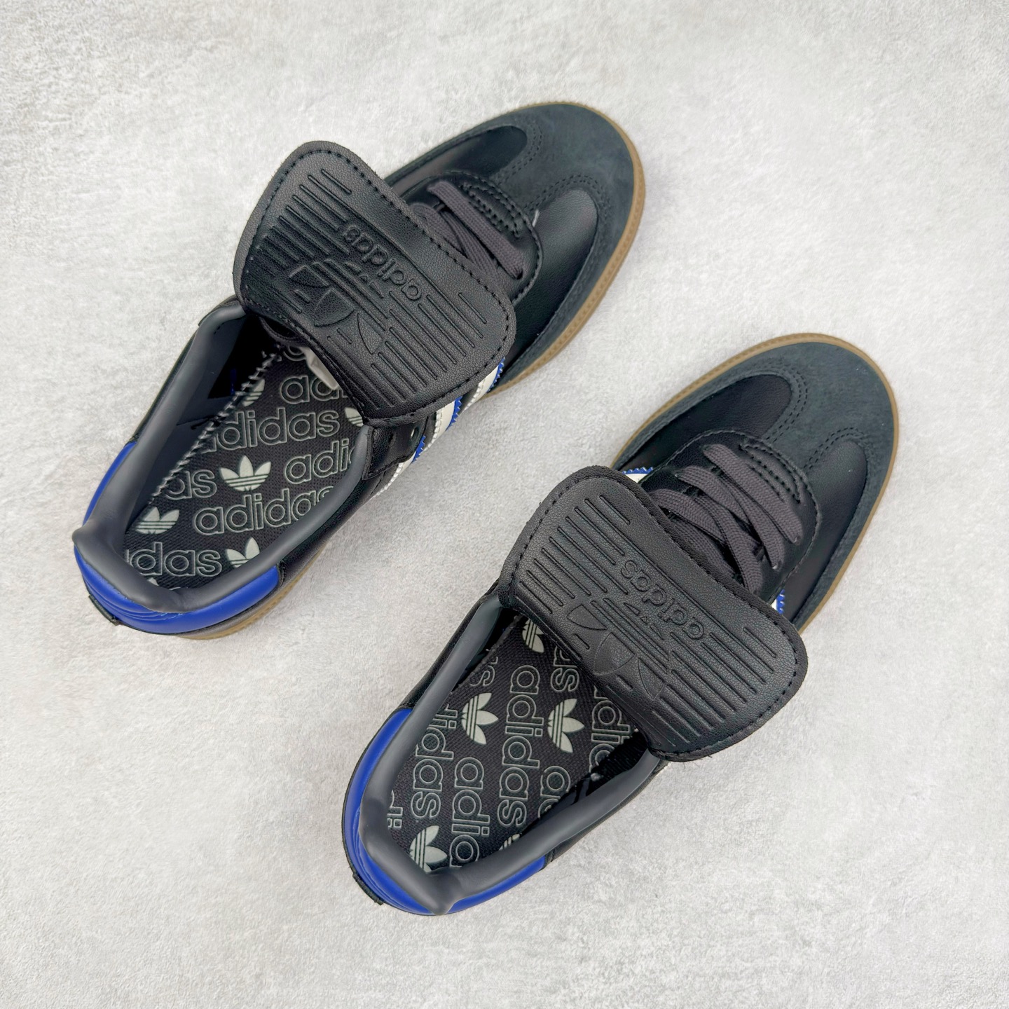 图片[3]-AD Original Samba OG 复古经典轻便板鞋 JQ5125 这款桑巴鞋展示了高质量的工艺 带有装饰的超锁缝制和无缝的手感 柔软、柔软的皮革造型和标志性的3条纹完成了精致的外观 正规合身鞋带 鞋面上有绒面鞋垫 橡胶鞋底 享受正畸套筒软感 自50年代首次亮相以来就一直在赢得粉丝的青睐 尺码：36 36.5 37.5 38 38.5 39 40 40.5 41 42 42.5 43 44 44.5 45-选品中心