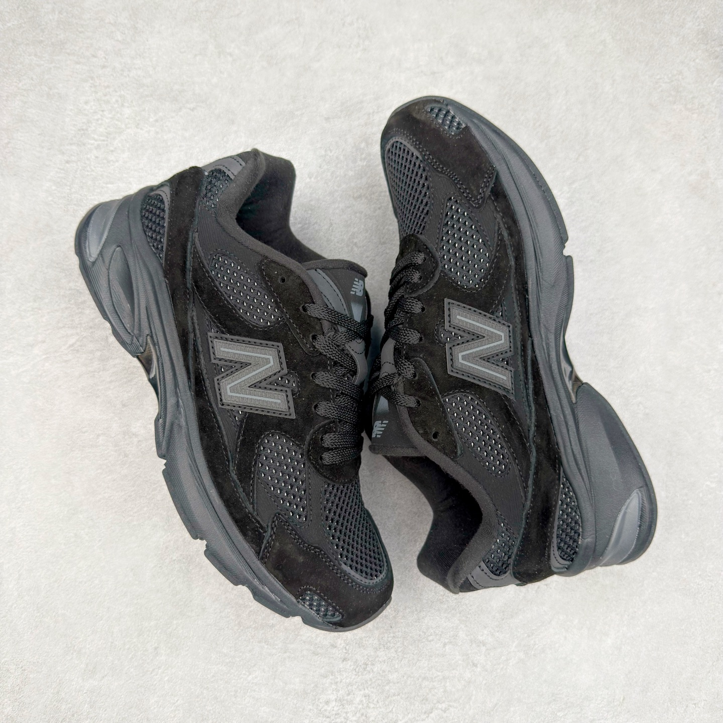 图片[3]-New Balance NB2010系列新百伦经典复古休闲运动板鞋 以ENCAP中底配以升级版 N-ERGY缓震物料 鞋面则采用特色的柔软麂皮搭以NewBalance经典的尼龙网布 低调中还原跑鞋本真 更年轻化的设计理念与材质 让新世代青年得以用全新视角体验经典鞋款的传奇魅力 货号：U2010NB13731 尺码：36 37 37.5 38 38.5 39.5 40 40.5 41.5 42 42.5 43 44 45 46-选品中心