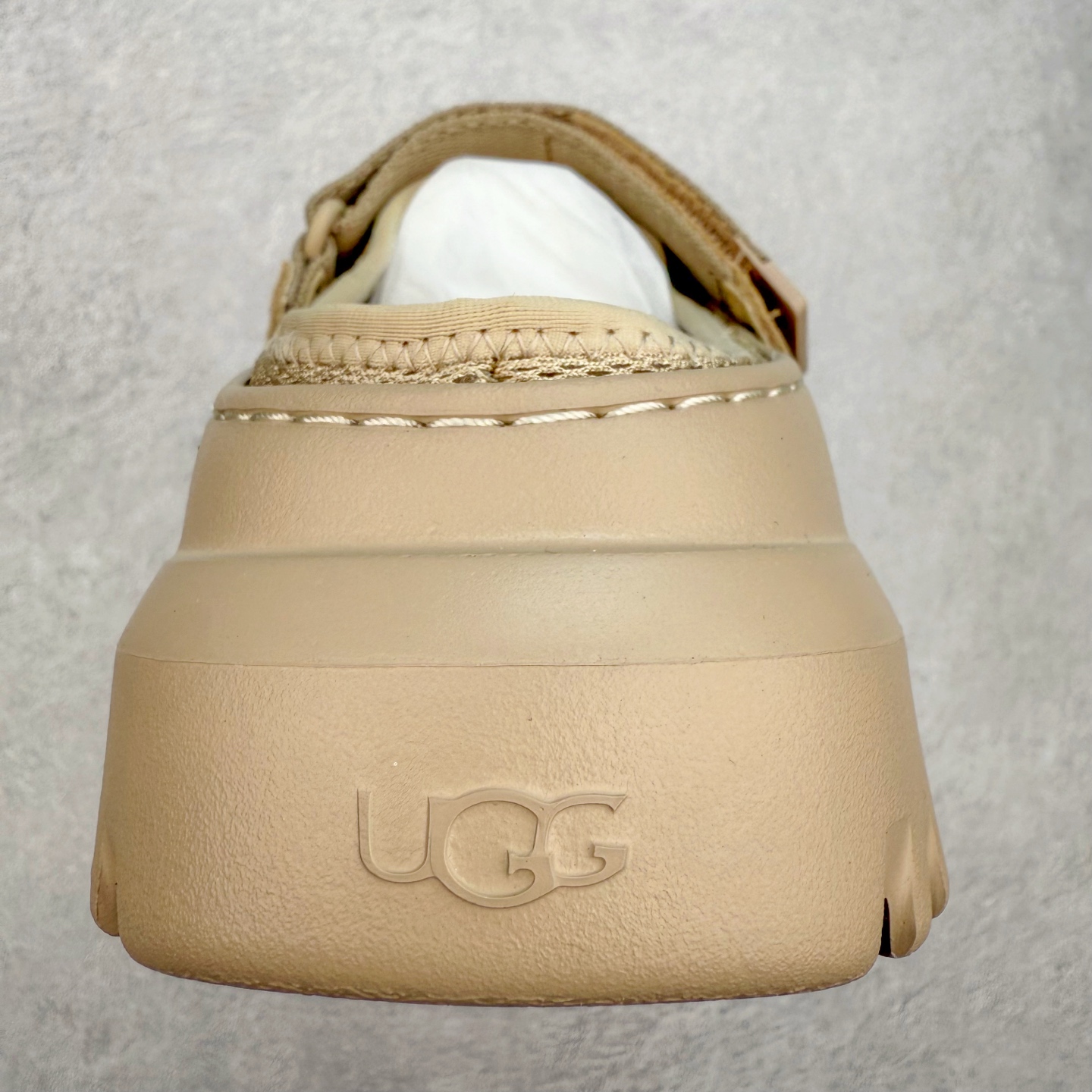 图片[6]-＃SP原厂 UGG 6912 Tasman Lug 绒面革圆头轻盈低帮生活休闲鞋凉鞋 全鞋采用ZP同厂 隆丰A级澳洲进口羊皮毛一体 品牌代工厂生产线 完全遵循ZP工艺流程 代工厂原厂版师 秉承无原鞋不开发选择 注重每一处细节 市面最正版型 TREADLITE\\\”轻翼\\\”科技外底 轻便/耐用/柔韧/桩型【售后郑重承诺】一个月内若出现重大脱胶/断底等质量问题 直接为您换新！尺码：35 36 37 38 39 40-选品中心