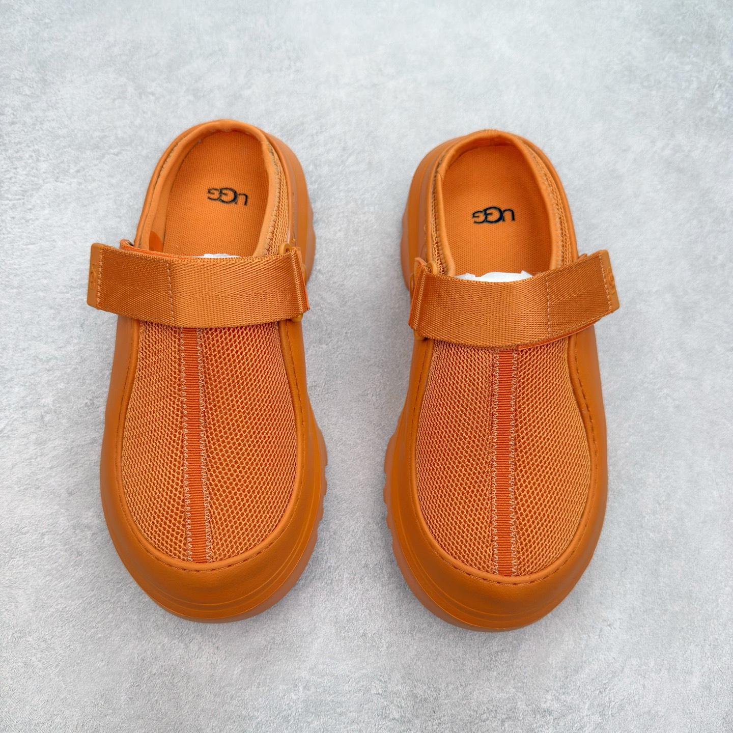 图片[2]-＃SP原厂 UGG 6912 Tasman Lug 绒面革圆头轻盈低帮生活休闲鞋凉鞋 全鞋采用ZP同厂 隆丰A级澳洲进口羊皮毛一体 品牌代工厂生产线 完全遵循ZP工艺流程 代工厂原厂版师 秉承无原鞋不开发选择 注重每一处细节 市面最正版型 TREADLITE\\\”轻翼\\\”科技外底 轻便/耐用/柔韧/桩型【售后郑重承诺】一个月内若出现重大脱胶/断底等质量问题 直接为您换新！尺码：35 36 37 38 39 40-选品中心