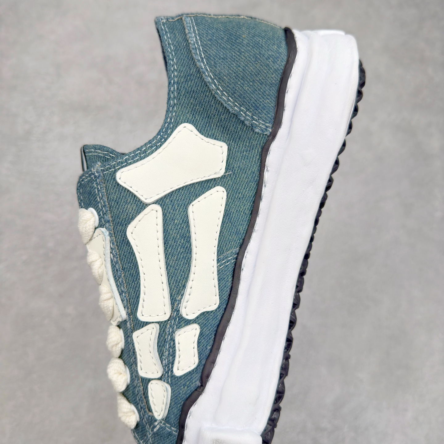 图片[7]-＃原厂 MMY/Maison MIHARA YASUHIRO Wayne Original Sole Leather Low Sneaker贝壳头版变形溶解雪糕底低帮百搭休闲运动板鞋 余文乐挚爱单品 复古溶解风 日本概念时装设计师･三原康裕品牌广东原产 原楦原纸版开发楦型 全新开发双模一次发泡点位气孔EVA中底 底部嵌入组合RB橡胶耐磨大底 采用全粒面头层皮革鞋面材质 正确织麦及包装盒 清晰后跟电绣LOGO 注意区别普通版本‼️尺码：35-45 偏大一码-选品中心