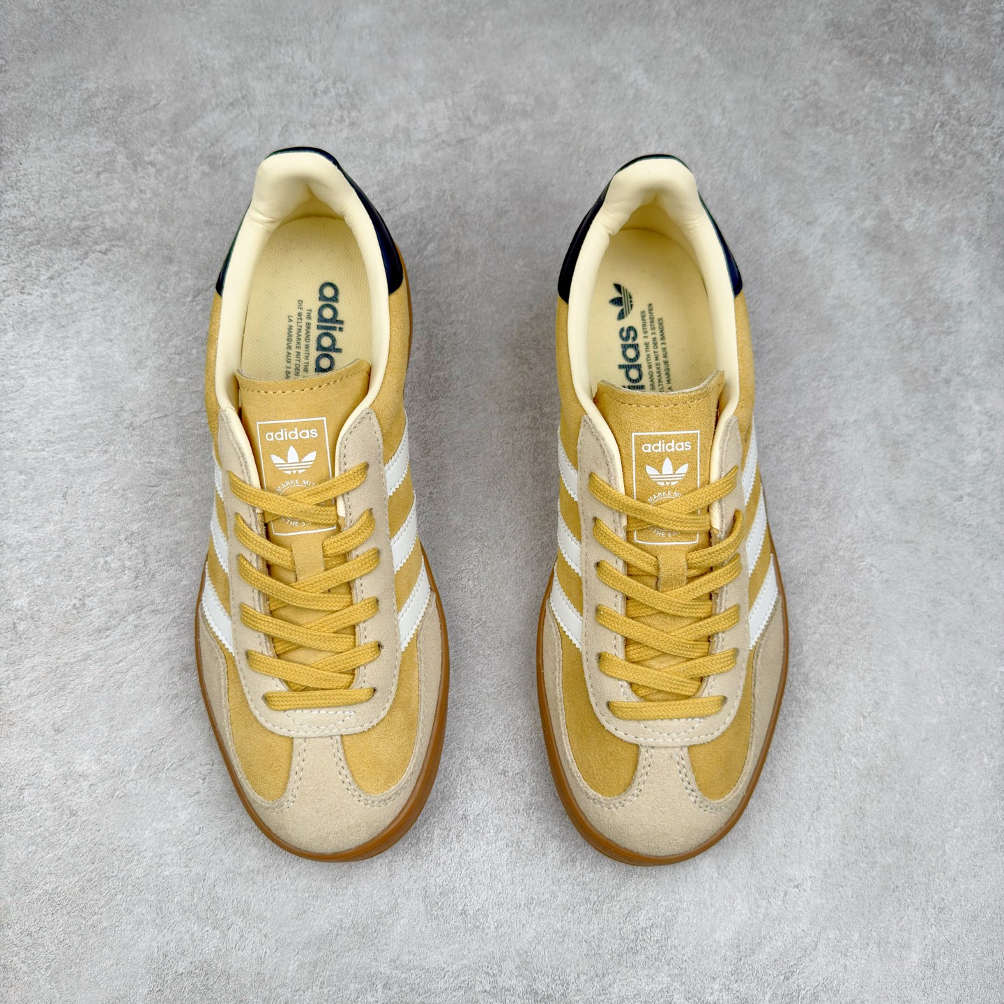 图片[2]-AD Gazelle Indoor Trainers 羚羊内训系列低帮复古百搭休闲运动德训风板鞋 JI3523 90年代经典的复刻版！自60年代以足球训练鞋面世以来,Gazelle就以其经典设计席卷全球。1991年版本的复刻,再造经典Gazelle。采用皮革打造,搭配浊色细节,让这款经典更加简约。尺码：36 36⅔ 37⅓ 38 38⅔ 39⅓ 40 40⅔ 41⅓ 42 42⅔ 43⅓ 44⅓ 44⅔ 45-选品中心