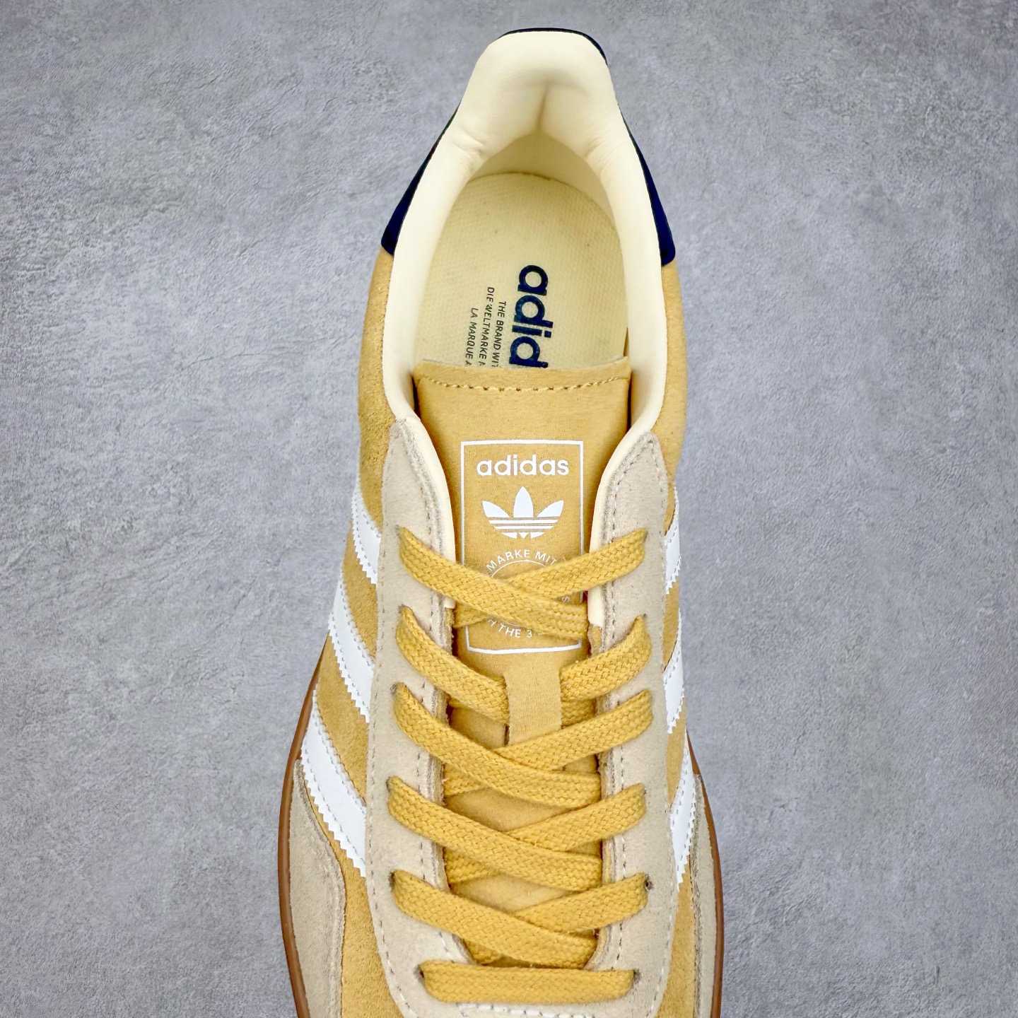 图片[5]-AD Gazelle Indoor Trainers 羚羊内训系列低帮复古百搭休闲运动德训风板鞋 JI3523 90年代经典的复刻版！自60年代以足球训练鞋面世以来,Gazelle就以其经典设计席卷全球。1991年版本的复刻,再造经典Gazelle。采用皮革打造,搭配浊色细节,让这款经典更加简约。尺码：36 36⅔ 37⅓ 38 38⅔ 39⅓ 40 40⅔ 41⅓ 42 42⅔ 43⅓ 44⅓ 44⅔ 45-选品中心