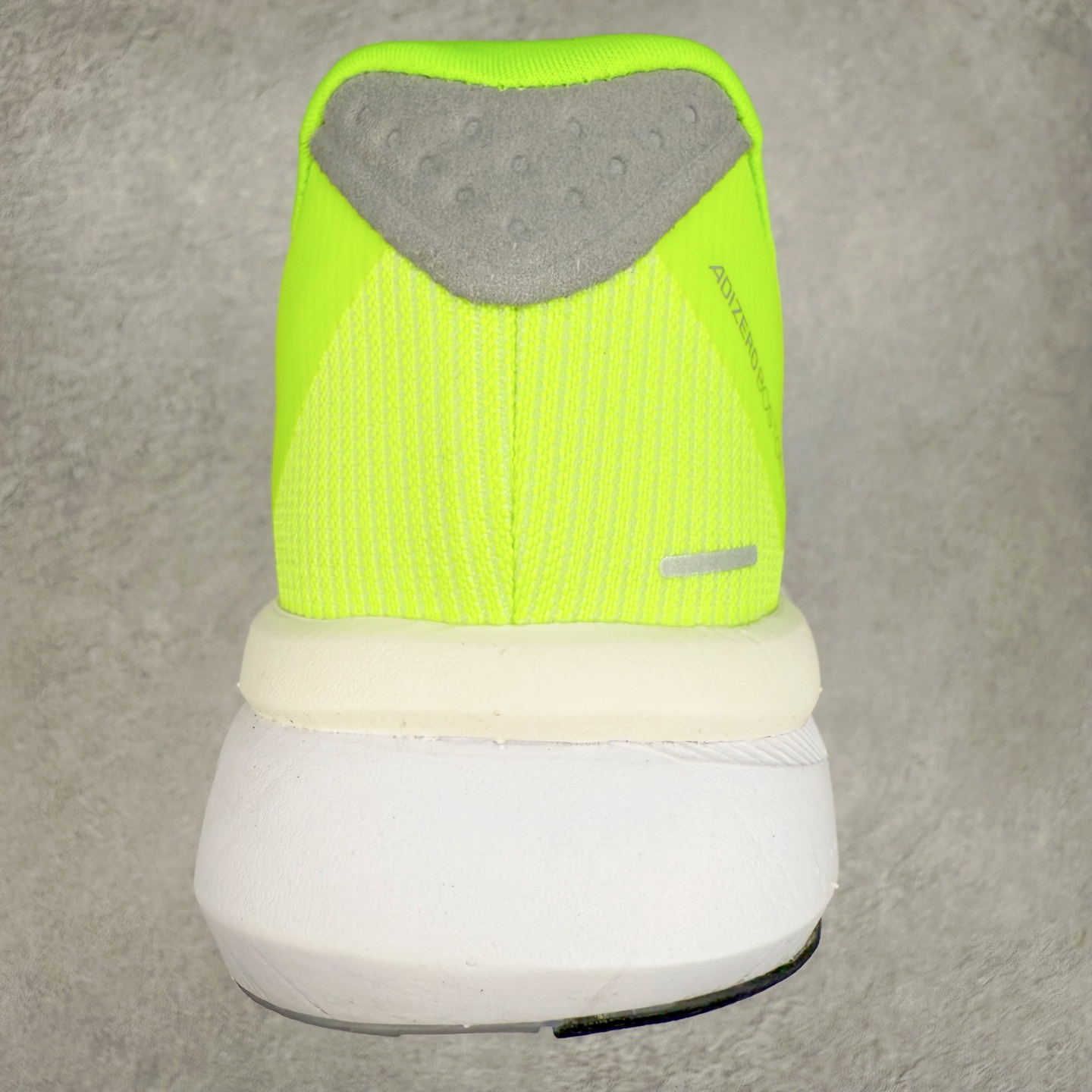 图片[8]-AD Adizero Boston 13 夏季透气网眼竞速跑鞋 JS4933 融合Lightstrike和Lightstrike Pro技术 采用乙烯/乙酸乙烯酯(EVA)材质 打造舒适中底 含ENERGYROD能量碳柱 旨在为步伐添活力 尺码：36 36.5 37 38 38.5 39 40 40.5 41 42 42.5 43 44 44.5 45-选品中心