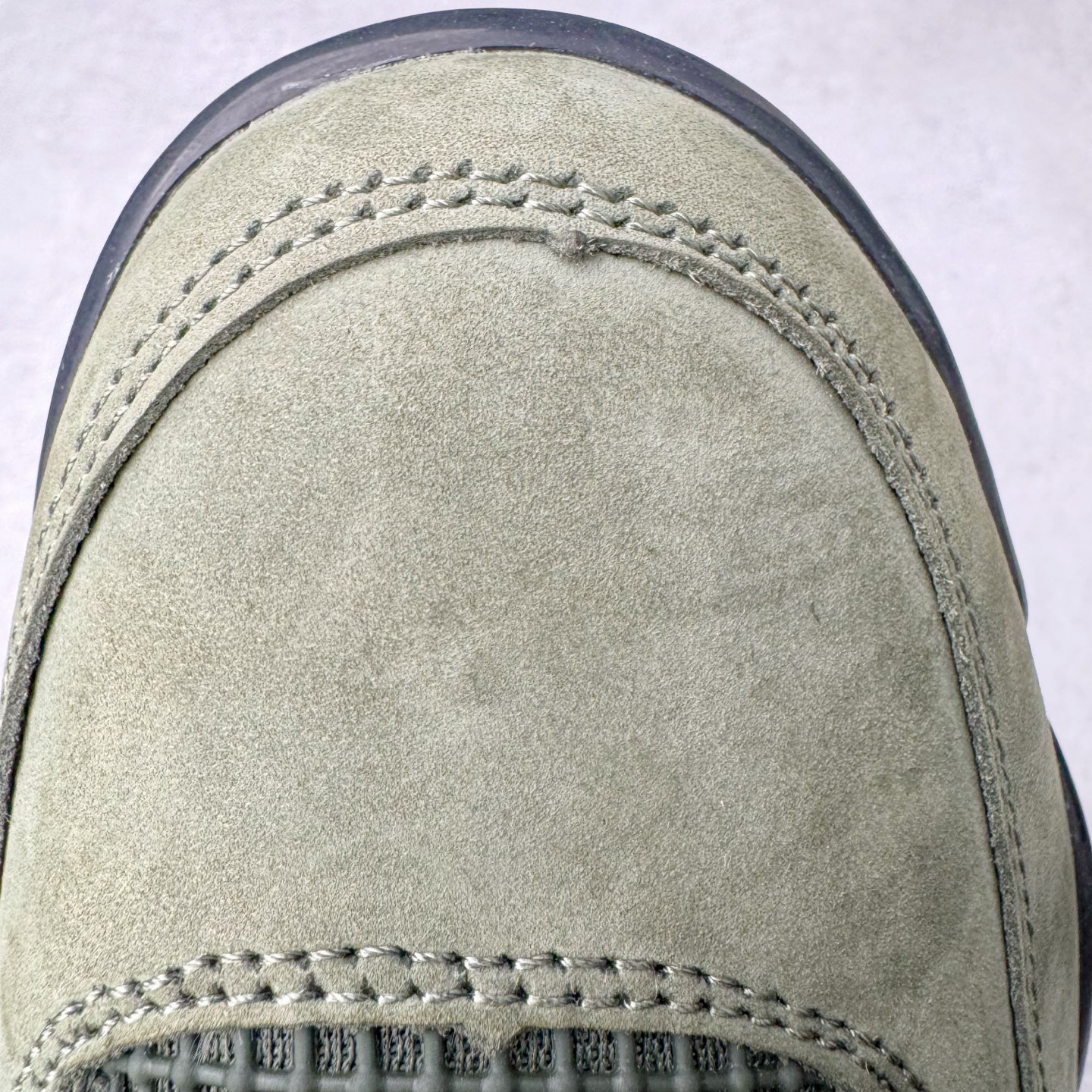 图片[13]-＃K版纯原 UNDEFEATED x Air Jordan AJ4 联名军绿黑 IB1519-200 全新升级改良 原鞋原楦原纸板同源开发 完美呈现乔4的版型 内侧正确双色网格 还原细节 原厂皮料 正确气垫颜色 正确网格工艺 正确拉帮工艺 全鞋原装材料制作 原档案原模具打造 支持全方位与正品对比 尺码：40 40.5 41 42 42.5 43 44 44.5 45 46 47.5-选品中心