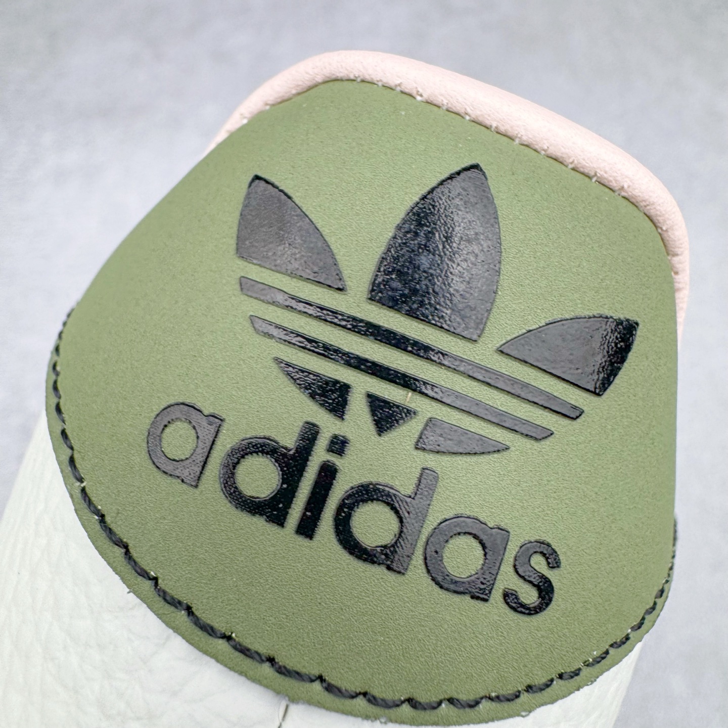 图片[12]-＃C2 AD Gazelle Indoor Trainers 羚羊内训系列低帮复古百搭休闲运动德训风板鞋 DM1234 90年代经典的复刻版！自60年代以足球训练鞋面世以来,Gazelle就以其经典设计席卷全球。1991年版本的复刻,再造经典Gazelle。采用皮革打造,搭配浊色细节,让这款经典更加简约。尺码：36 36⅔ 37⅓ 38 38⅔ 39⅓ 40 40⅔ 41⅓ 42 42⅔ 43⅓ 44⅓ 44⅔ 45-选品中心