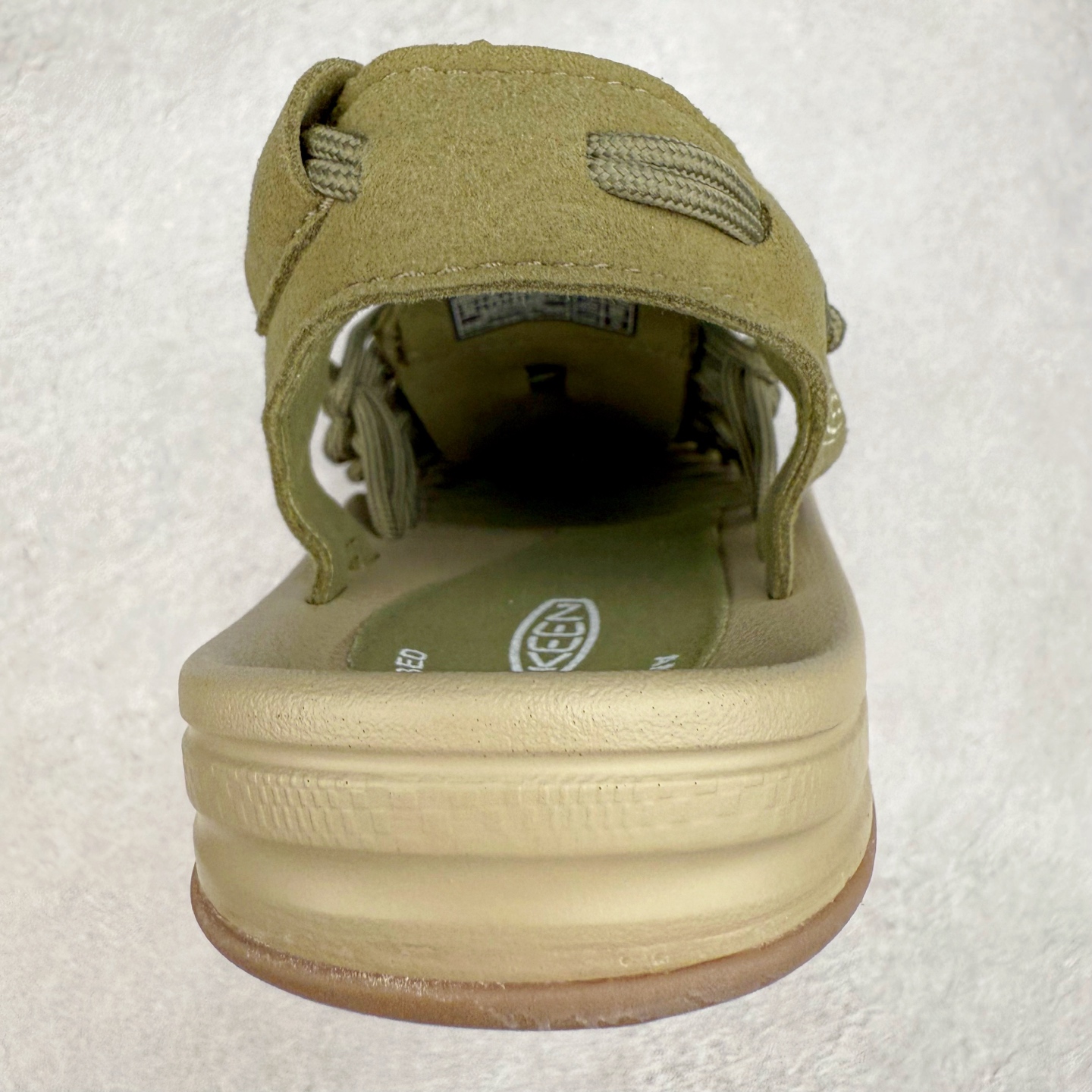 图片[8]-人气户外休闲鞋品牌-科恩Keen Uneek Flat-M 平底编织弹力穿搭溯溪涉水休闲户外凉鞋 #外贸订单出口品质#采用进口机台编制两根尼龙绳组成鞋面(快干衬里原料!!)#原装轻量级EVA中底缓震材质组合防滑橡胶外底部 夏季潮鞋,文青界的凉鞋至尊 都市机能户外品牌 KEEN 向来积极为其旗下大热鞋款 UNEEK 推出联名款，后跟为全封闭设计，快干衬里，HIGH-TRACTION橡胶外底，及轻量级EVA中底，达到轻量缓震的同时减轻重量。尺码：35 36 37 38 40 41 42 43 44 45-选品中心