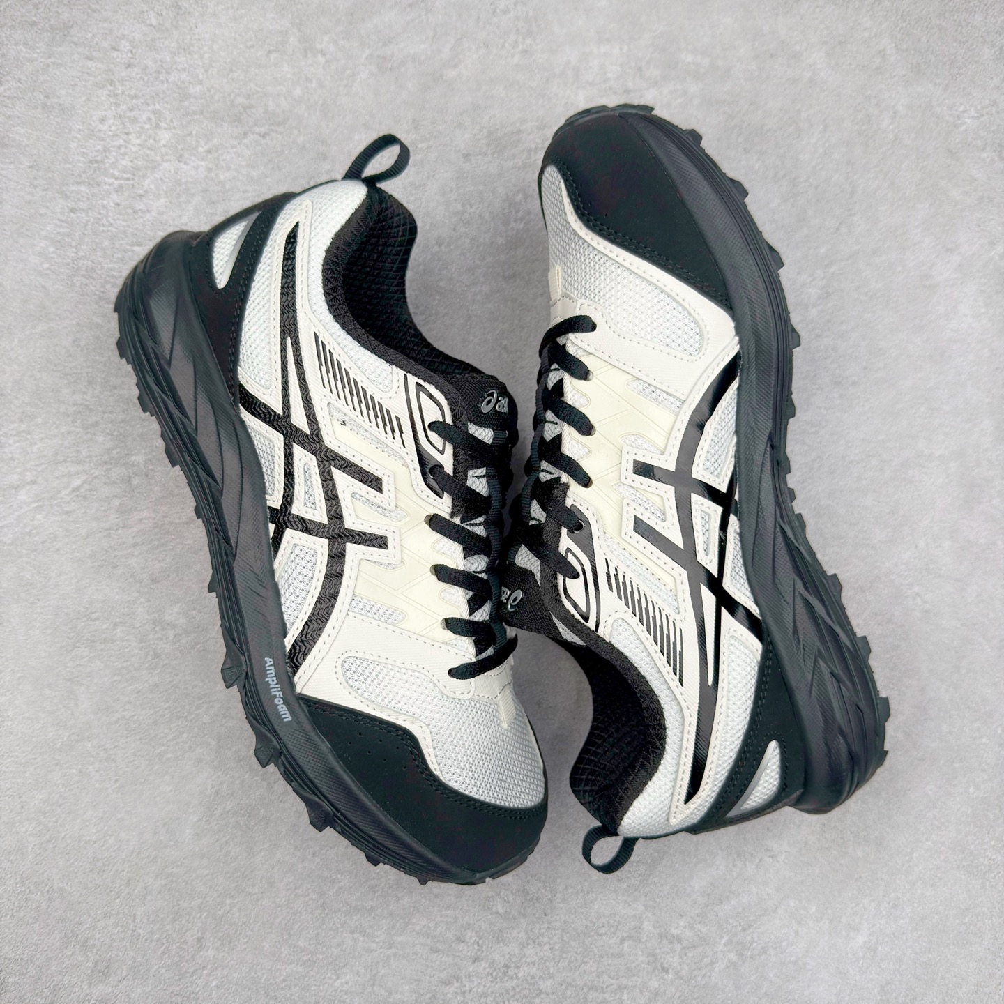 图片[3]-Asics Gel-Sonoma CN 亚瑟士越野防滑耐磨低帮跑步鞋 ASICS（亚瑟士）是日本实业家鬼冢喜八郎创立的跑鞋运动品牌，名字想法源自著名的拉丁谚语“AnimaSana In Corpore Sano” \’，意为“健全的精神寓于强健的体魄”。正如其名字的含义，ASICS亚瑟士一直坚信保持身体的健康与活力是打造健康快乐的生活方式的最佳途径。亚瑟士的跑鞋、篮球鞋等系列集专业与美貌于一身，拥有极高的热度。2016年，ASICS在“2016年日本最佳全球品牌”排行榜名列第17名。尺码：36 37 37.5 38 39 39.5 40 40.5 41.5 42 42.5 43.5 44 45-选品中心