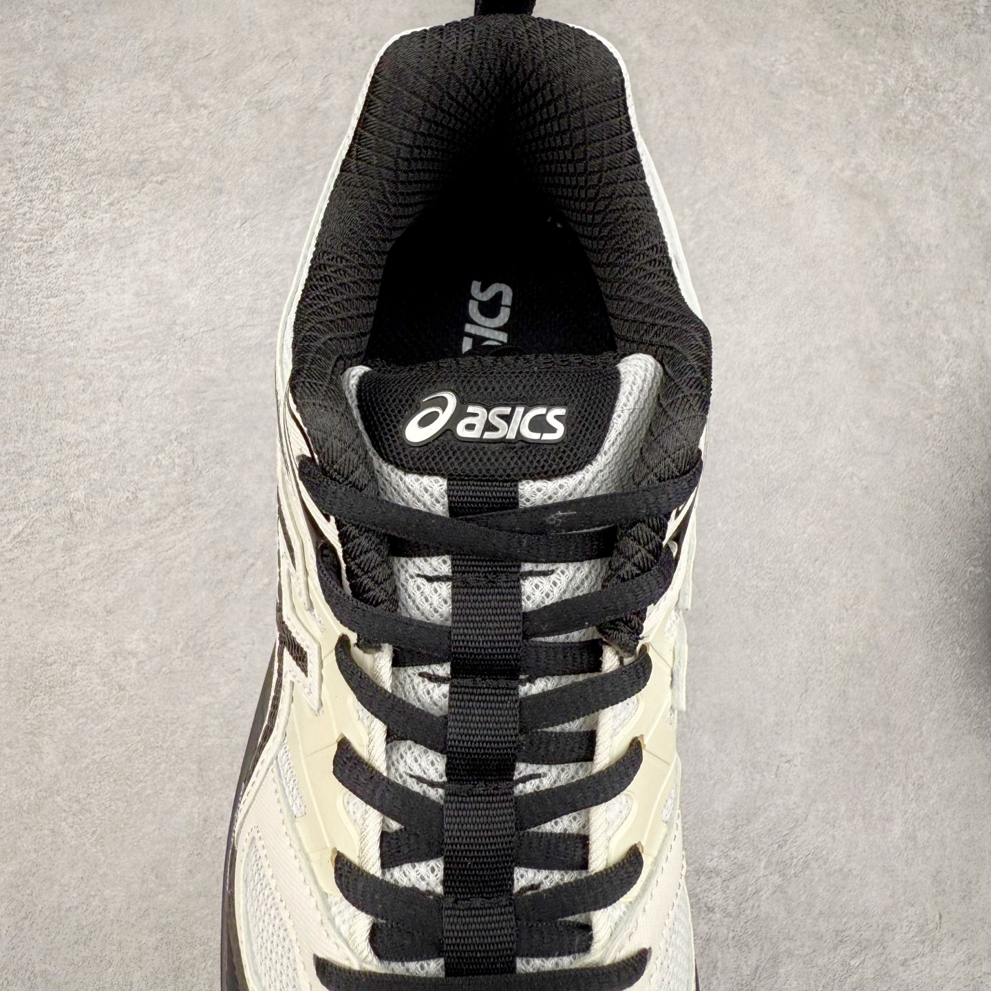 图片[5]-Asics Gel-Sonoma CN 亚瑟士越野防滑耐磨低帮跑步鞋 ASICS（亚瑟士）是日本实业家鬼冢喜八郎创立的跑鞋运动品牌，名字想法源自著名的拉丁谚语“AnimaSana In Corpore Sano” \’，意为“健全的精神寓于强健的体魄”。正如其名字的含义，ASICS亚瑟士一直坚信保持身体的健康与活力是打造健康快乐的生活方式的最佳途径。亚瑟士的跑鞋、篮球鞋等系列集专业与美貌于一身，拥有极高的热度。2016年，ASICS在“2016年日本最佳全球品牌”排行榜名列第17名。尺码：36 37 37.5 38 39 39.5 40 40.5 41.5 42 42.5 43.5 44 45-选品中心