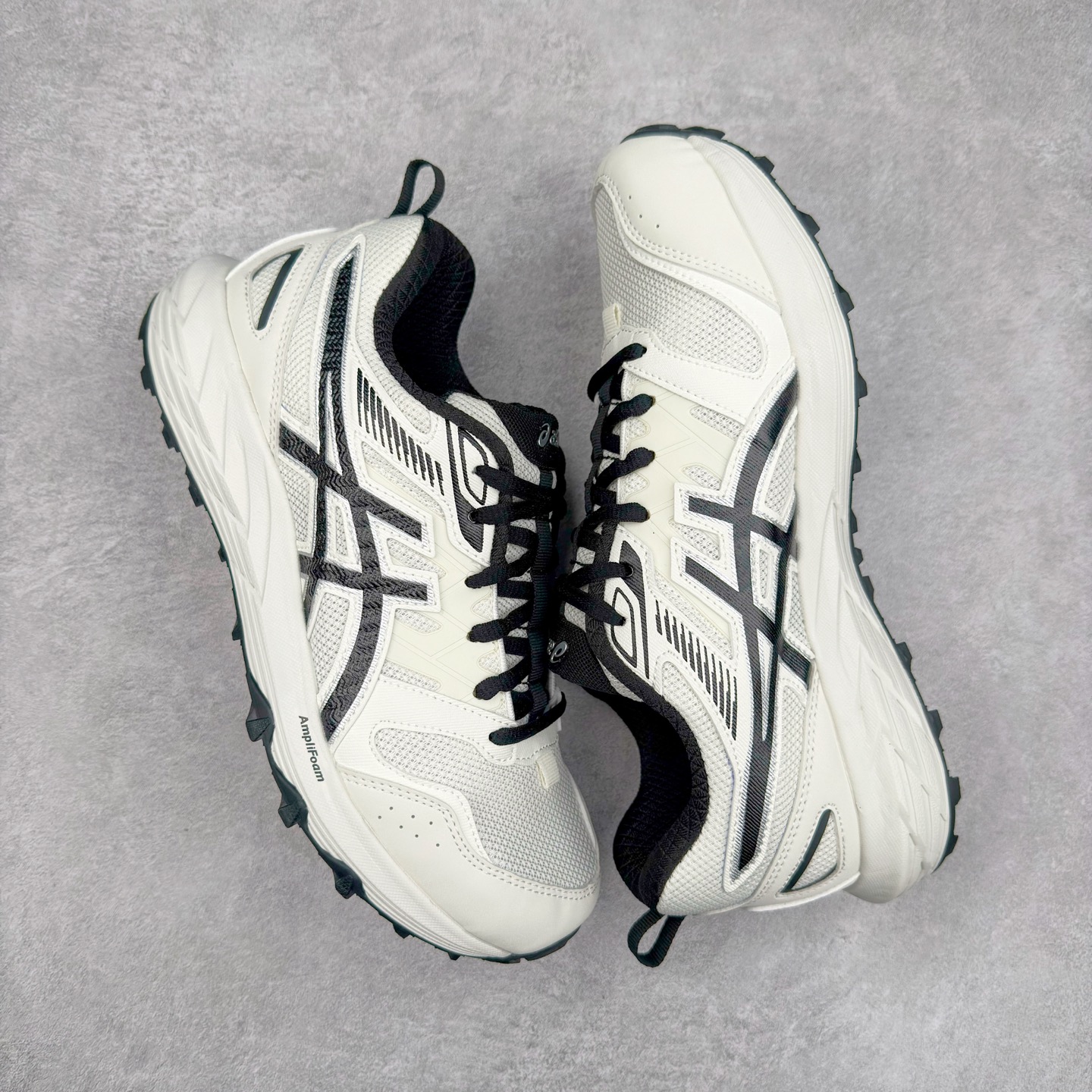 图片[3]-Asics Gel-Sonoma CN 亚瑟士越野防滑耐磨低帮跑步鞋 ASICS（亚瑟士）是日本实业家鬼冢喜八郎创立的跑鞋运动品牌，名字想法源自著名的拉丁谚语“AnimaSana In Corpore Sano” \’，意为“健全的精神寓于强健的体魄”。正如其名字的含义，ASICS亚瑟士一直坚信保持身体的健康与活力是打造健康快乐的生活方式的最佳途径。亚瑟士的跑鞋、篮球鞋等系列集专业与美貌于一身，拥有极高的热度。2016年，ASICS在“2016年日本最佳全球品牌”排行榜名列第17名。尺码：36 37 37.5 38 39 39.5 40 40.5 41.5 42 42.5 43.5 44 45-选品中心