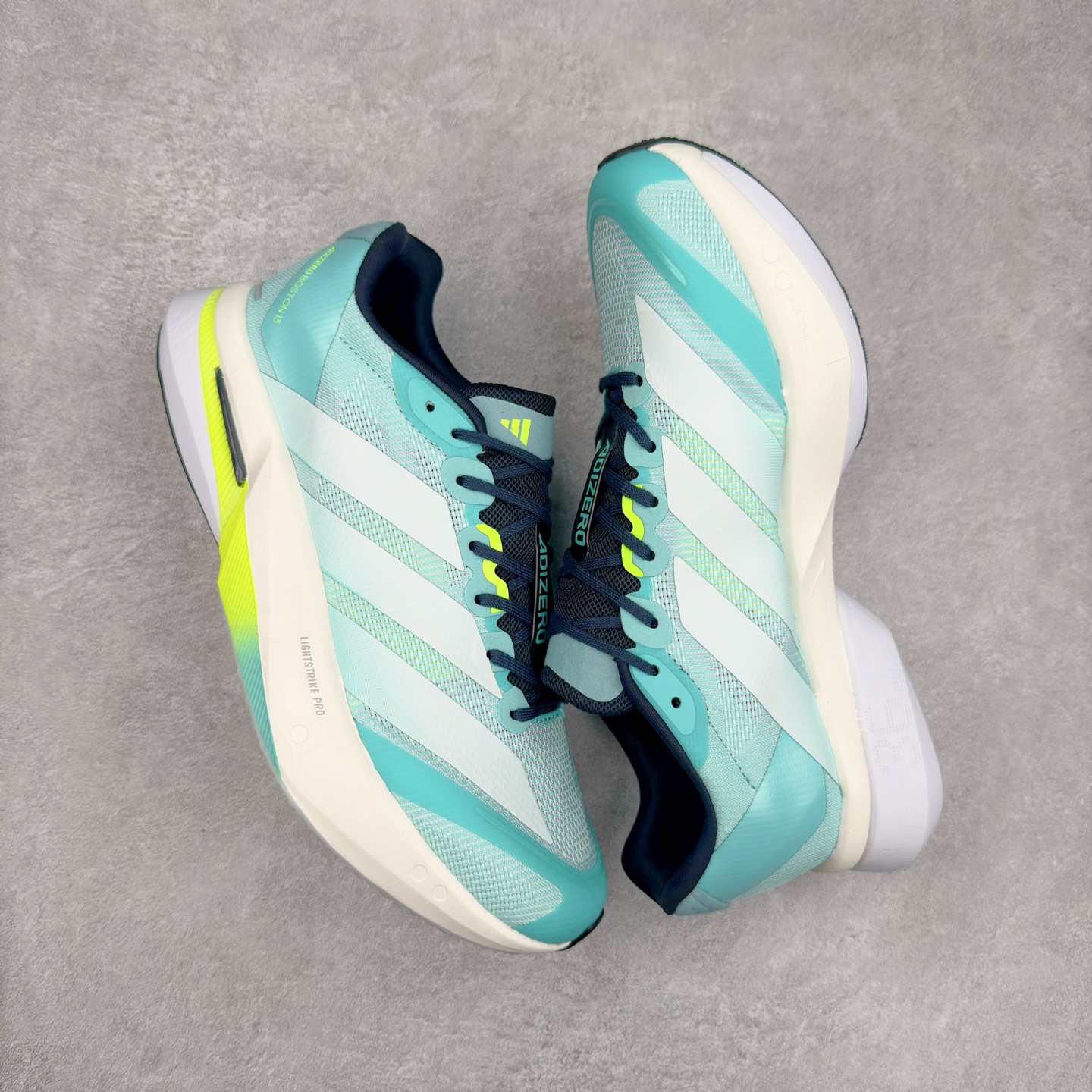 图片[3]-AD Adizero Boston 13 夏季透气网眼竞速跑鞋 JS4945 融合Lightstrike和Lightstrike Pro技术 采用乙烯/乙酸乙烯酯(EVA)材质 打造舒适中底 含ENERGYROD能量碳柱 旨在为步伐添活力 尺码：36 36.5 37 38 38.5 39 40 40.5 41 42 42.5 43 44 44.5 45-选品中心