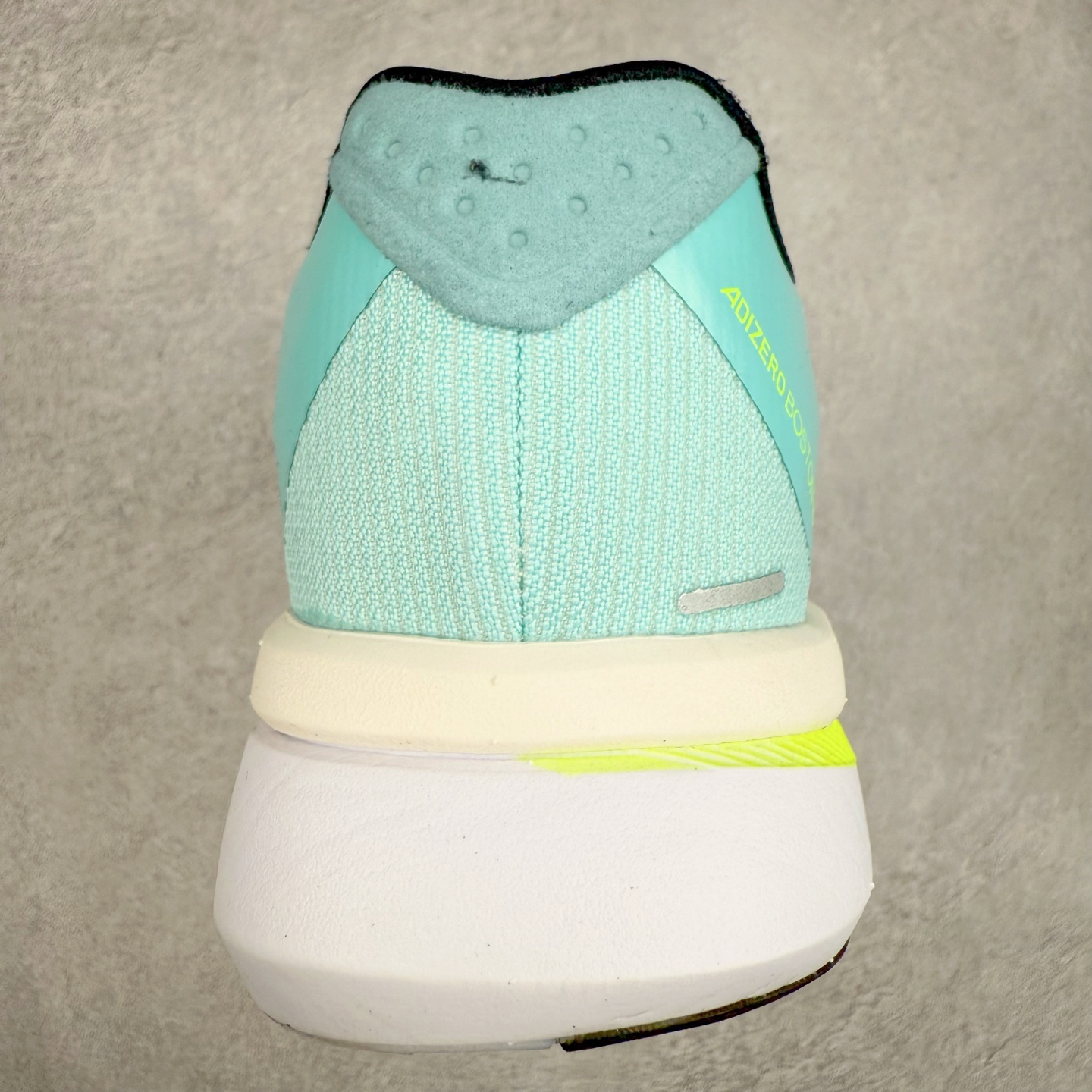 图片[8]-AD Adizero Boston 13 夏季透气网眼竞速跑鞋 JS4945 融合Lightstrike和Lightstrike Pro技术 采用乙烯/乙酸乙烯酯(EVA)材质 打造舒适中底 含ENERGYROD能量碳柱 旨在为步伐添活力 尺码：36 36.5 37 38 38.5 39 40 40.5 41 42 42.5 43 44 44.5 45-选品中心