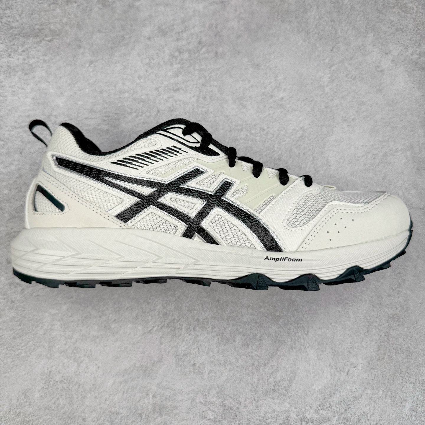 图片[4]-Asics Gel-Sonoma CN 亚瑟士越野防滑耐磨低帮跑步鞋 ASICS（亚瑟士）是日本实业家鬼冢喜八郎创立的跑鞋运动品牌，名字想法源自著名的拉丁谚语“AnimaSana In Corpore Sano” \’，意为“健全的精神寓于强健的体魄”。正如其名字的含义，ASICS亚瑟士一直坚信保持身体的健康与活力是打造健康快乐的生活方式的最佳途径。亚瑟士的跑鞋、篮球鞋等系列集专业与美貌于一身，拥有极高的热度。2016年，ASICS在“2016年日本最佳全球品牌”排行榜名列第17名。尺码：36 37 37.5 38 39 39.5 40 40.5 41.5 42 42.5 43.5 44 45-选品中心
