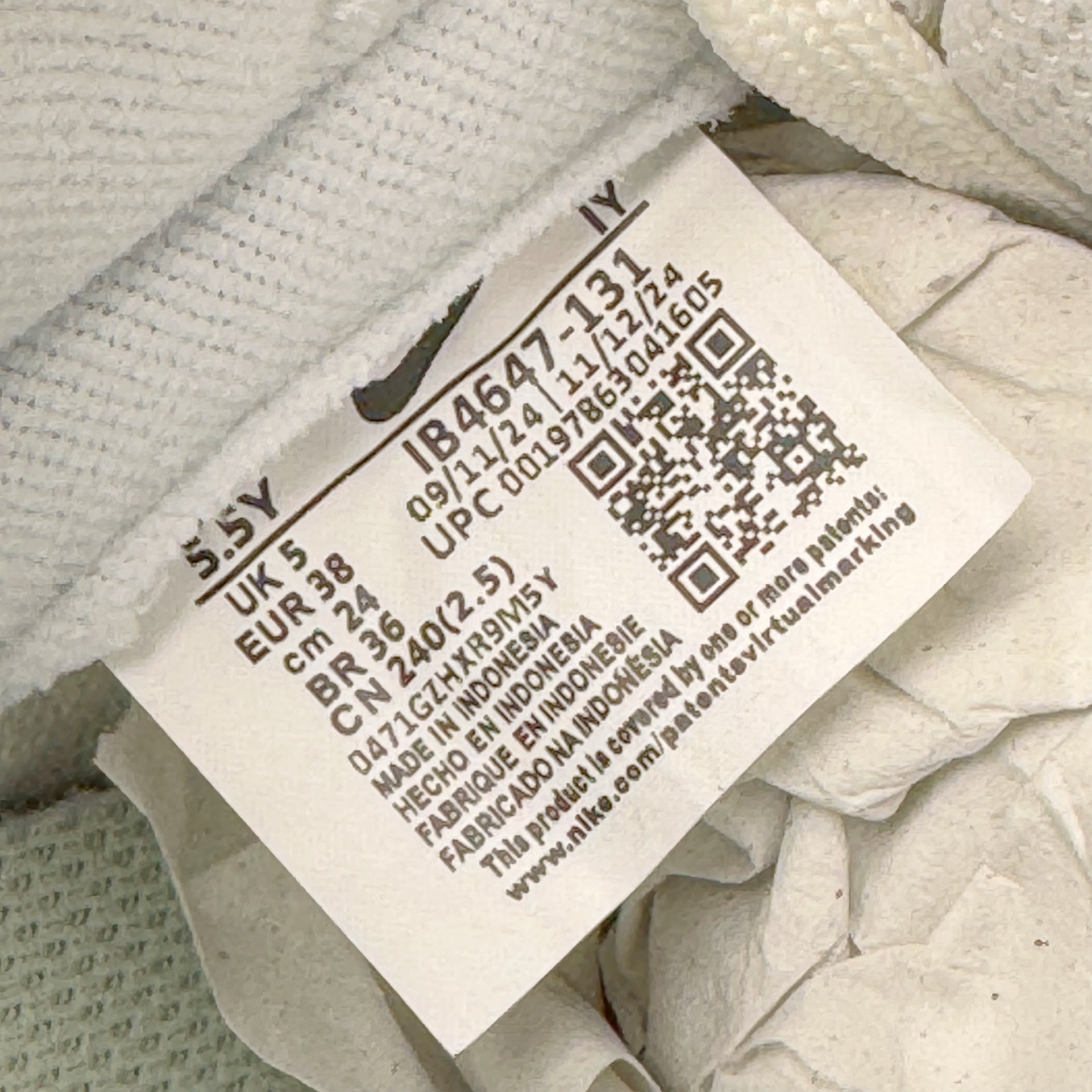 图片[12]-＃YC纯原 NK Dunk Low 翡翠绿 IB4647-131实力大厂出品 新配色陆续开发 利润个位数只为口碑 全套原纸板楦头开发 确保原汁原味 完美呈现DUNK版型 一比一鞋头弧度高度鞋身弧度 此版本只针对中端市场 皮料材质有所更替 其他数据细节工艺流程均保持一致 绝不口嗨 细节品控鞋型随意对比 独家私模官方第六代原厂航空铝磨具打磨大底 鞋头坡度极致还原 无解鞋型 原盒原配 圈内天花板工艺 原厂玻璃冲刀 超高清洁度 全鞋零毛边皮料切割 原厂中底布点胶 中底布拉帮走线遵循公司 尺码：36 36.5 37.5 38 38.5 39 40 40.5 41 42 42.5 43 44 44.5 45 46-选品中心