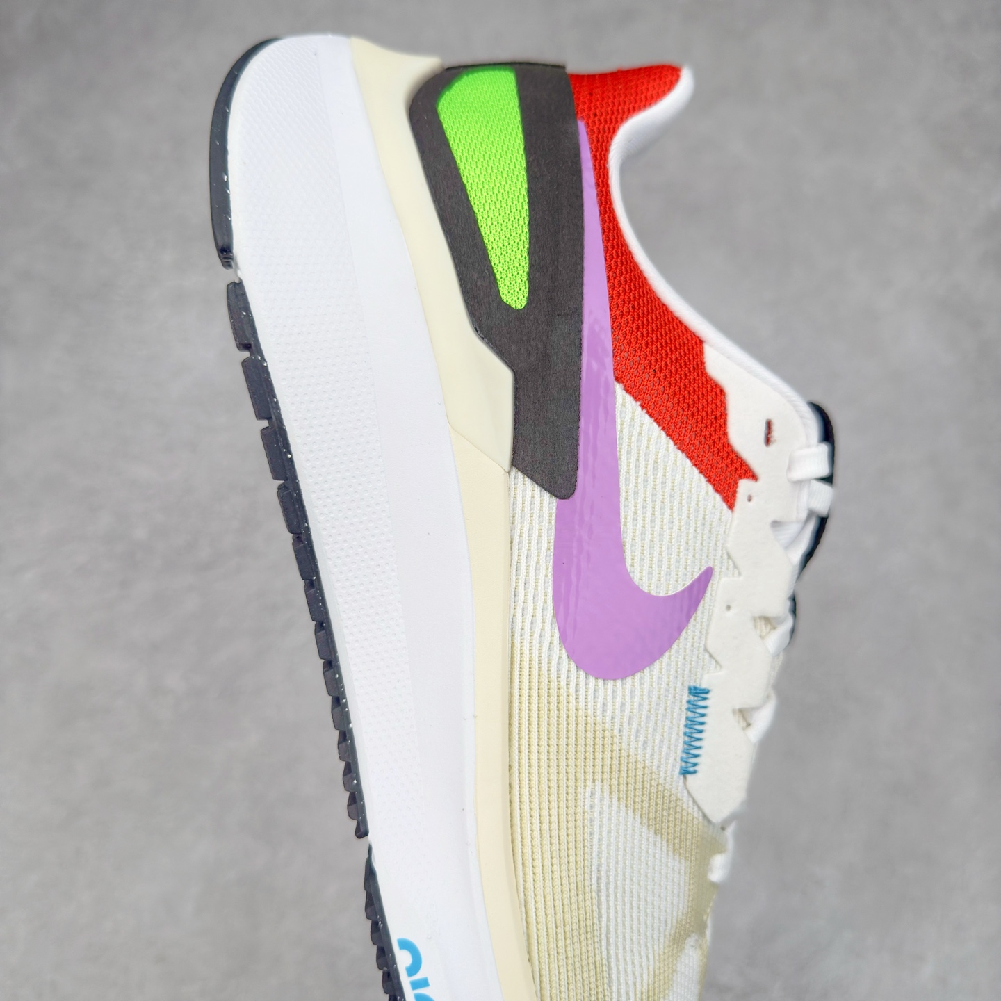 图片[6]-#TG纯原 NK Zoom Structure 25 舒适百搭低帮跑步鞋 独家渠道 市面未流通批次 奥莱直播间499 599一样的东西 碾压市面现存所有版本 公司一样的东西 超值回馈 帮你省钱 拥有 Zoom Air 一如既往的稳定感和流畅感 鞋面采用工程网眼设计 为特定高热区域营造出色透气性 进一步增加鞋面的穿孔数量 让足部能够快速散热 中足搭配 Flywire 飞线 在高速运动时营造舒适稳定的贴合感 内置Zoon气垫加持 动力十足 尺码：36 36.5 37.5 38 38.5 39 40 40.5 41 42 42.5 43 44 44.5 45-选品中心