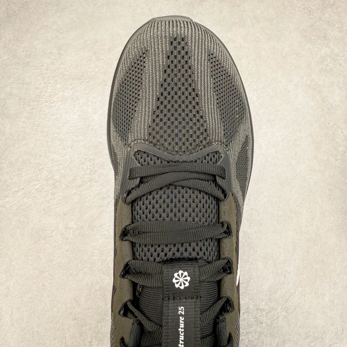 图片[4]-#TG纯原 NK Zoom Structure 25 舒适百搭低帮跑步鞋 独家渠道 市面未流通批次 奥莱直播间499 599一样的东西 碾压市面现存所有版本 公司一样的东西 超值回馈 帮你省钱 拥有 Zoom Air 一如既往的稳定感和流畅感 鞋面采用工程网眼设计 为特定高热区域营造出色透气性 进一步增加鞋面的穿孔数量 让足部能够快速散热 中足搭配 Flywire 飞线 在高速运动时营造舒适稳定的贴合感 内置Zoon气垫加持 动力十足 尺码：36 36.5 37.5 38 38.5 39 40 40.5 41 42 42.5 43 44 44.5 45-选品中心