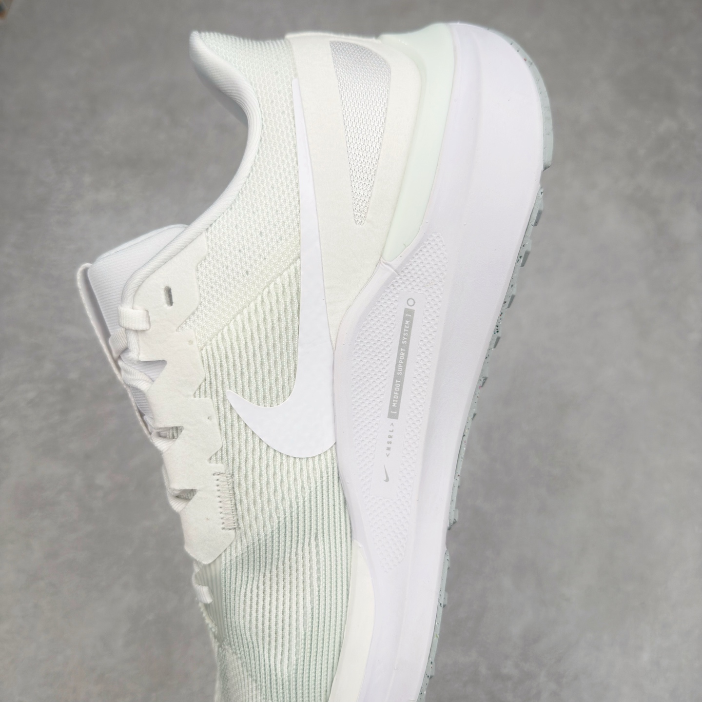 图片[7]-#TG纯原 NK Zoom Structure 25 舒适百搭低帮跑步鞋 独家渠道 市面未流通批次 奥莱直播间499 599一样的东西 碾压市面现存所有版本 公司一样的东西 超值回馈 帮你省钱 拥有 Zoom Air 一如既往的稳定感和流畅感 鞋面采用工程网眼设计 为特定高热区域营造出色透气性 进一步增加鞋面的穿孔数量 让足部能够快速散热 中足搭配 Flywire 飞线 在高速运动时营造舒适稳定的贴合感 内置Zoon气垫加持 动力十足 尺码：36 36.5 37.5 38 38.5 39 40 40.5 41 42 42.5 43 44 44.5 45-选品中心