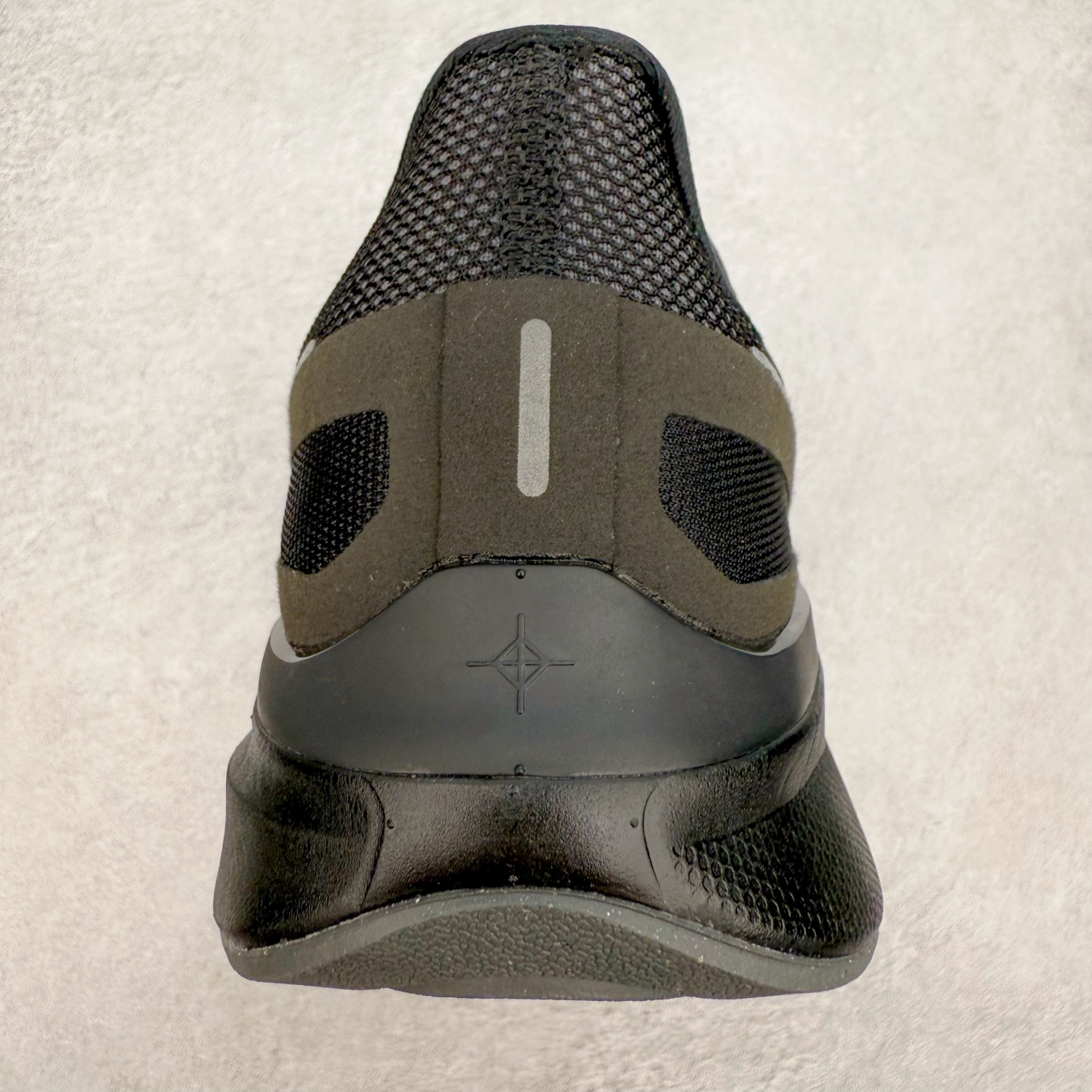 图片[8]-#TG纯原 NK Zoom Structure 25 舒适百搭低帮跑步鞋 独家渠道 市面未流通批次 奥莱直播间499 599一样的东西 碾压市面现存所有版本 公司一样的东西 超值回馈 帮你省钱 拥有 Zoom Air 一如既往的稳定感和流畅感 鞋面采用工程网眼设计 为特定高热区域营造出色透气性 进一步增加鞋面的穿孔数量 让足部能够快速散热 中足搭配 Flywire 飞线 在高速运动时营造舒适稳定的贴合感 内置Zoon气垫加持 动力十足 尺码：36 36.5 37.5 38 38.5 39 40 40.5 41 42 42.5 43 44 44.5 45-选品中心