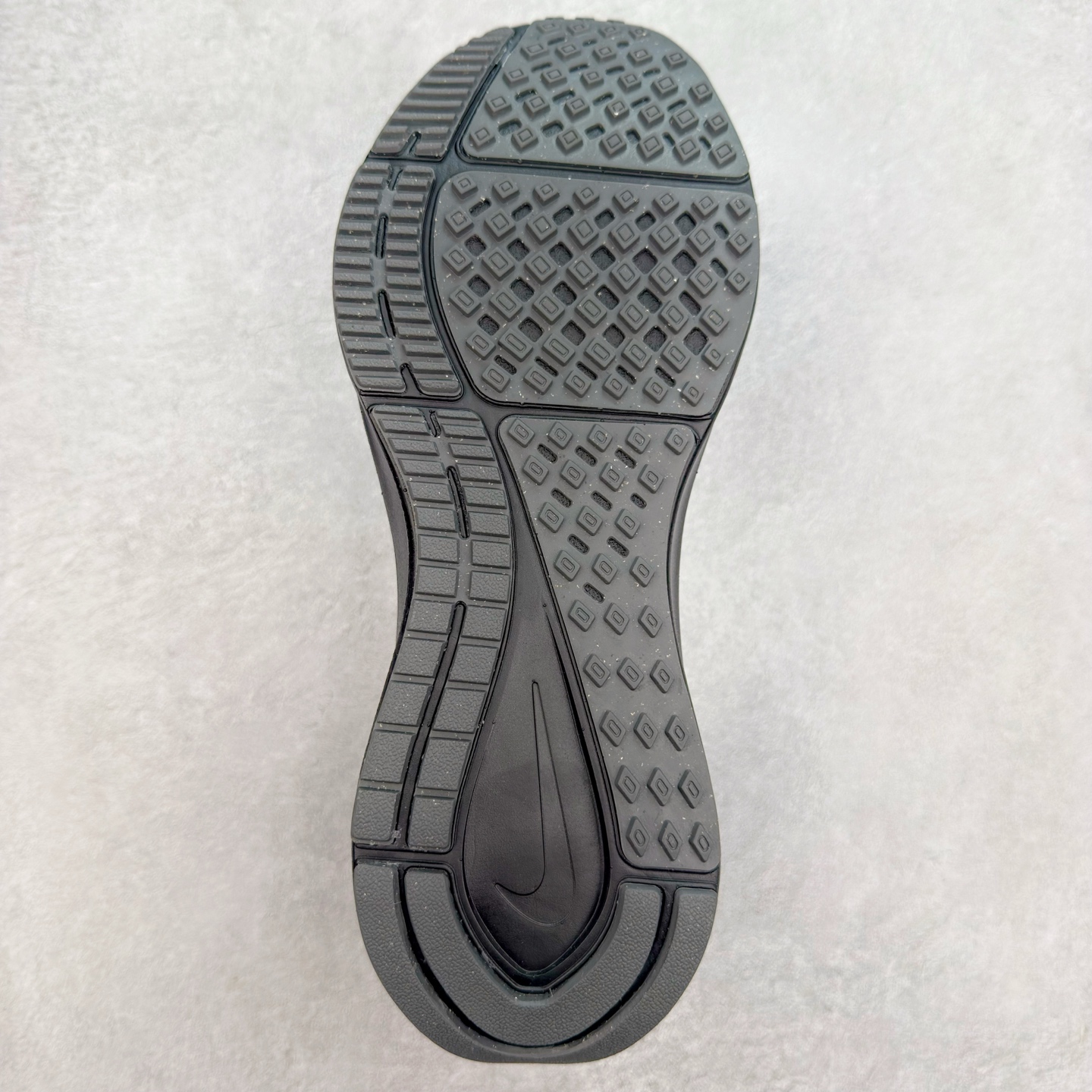 图片[9]-#TG纯原 NK Zoom Structure 25 舒适百搭低帮跑步鞋 独家渠道 市面未流通批次 奥莱直播间499 599一样的东西 碾压市面现存所有版本 公司一样的东西 超值回馈 帮你省钱 拥有 Zoom Air 一如既往的稳定感和流畅感 鞋面采用工程网眼设计 为特定高热区域营造出色透气性 进一步增加鞋面的穿孔数量 让足部能够快速散热 中足搭配 Flywire 飞线 在高速运动时营造舒适稳定的贴合感 内置Zoon气垫加持 动力十足 尺码：36 36.5 37.5 38 38.5 39 40 40.5 41 42 42.5 43 44 44.5 45-选品中心