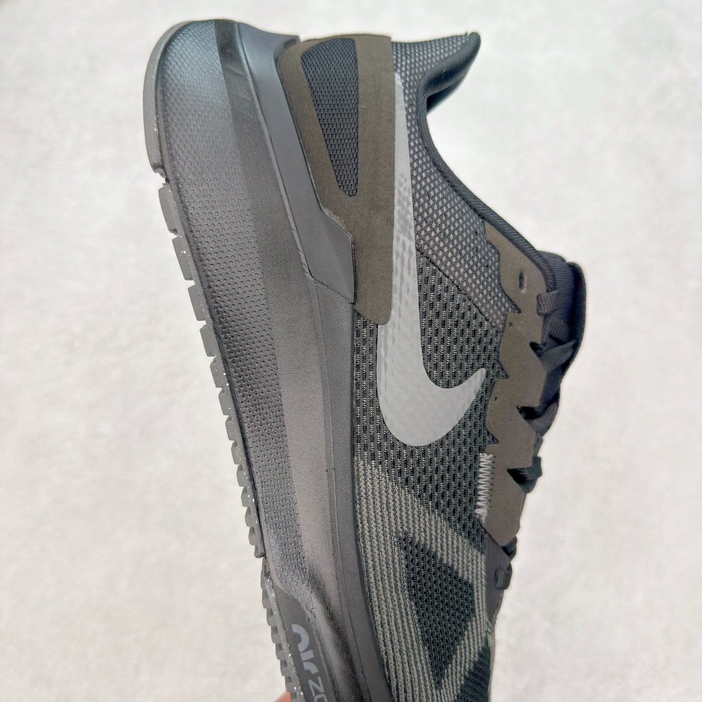 图片[6]-#TG纯原 NK Zoom Structure 25 舒适百搭低帮跑步鞋 独家渠道 市面未流通批次 奥莱直播间499 599一样的东西 碾压市面现存所有版本 公司一样的东西 超值回馈 帮你省钱 拥有 Zoom Air 一如既往的稳定感和流畅感 鞋面采用工程网眼设计 为特定高热区域营造出色透气性 进一步增加鞋面的穿孔数量 让足部能够快速散热 中足搭配 Flywire 飞线 在高速运动时营造舒适稳定的贴合感 内置Zoon气垫加持 动力十足 尺码：36 36.5 37.5 38 38.5 39 40 40.5 41 42 42.5 43 44 44.5 45-选品中心