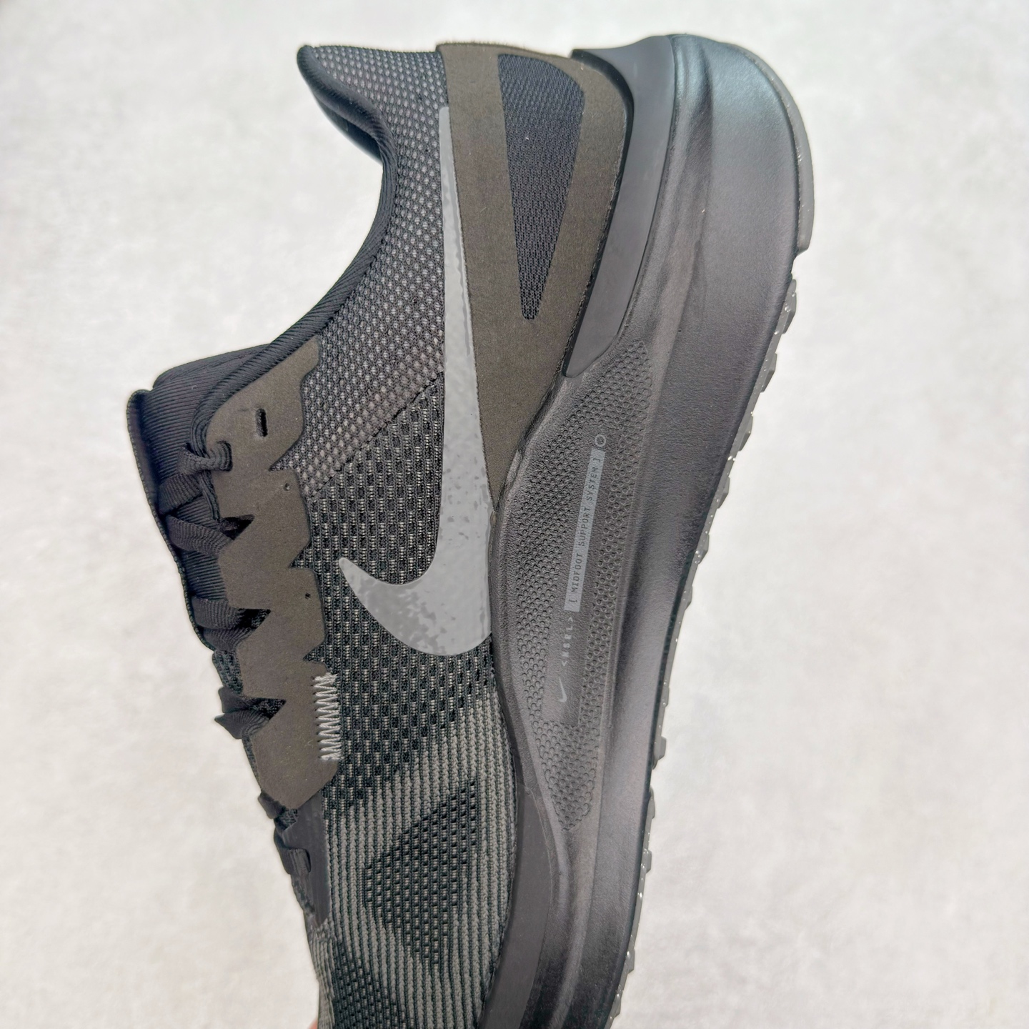 图片[7]-#TG纯原 NK Zoom Structure 25 舒适百搭低帮跑步鞋 独家渠道 市面未流通批次 奥莱直播间499 599一样的东西 碾压市面现存所有版本 公司一样的东西 超值回馈 帮你省钱 拥有 Zoom Air 一如既往的稳定感和流畅感 鞋面采用工程网眼设计 为特定高热区域营造出色透气性 进一步增加鞋面的穿孔数量 让足部能够快速散热 中足搭配 Flywire 飞线 在高速运动时营造舒适稳定的贴合感 内置Zoon气垫加持 动力十足 尺码：36 36.5 37.5 38 38.5 39 40 40.5 41 42 42.5 43 44 44.5 45-选品中心