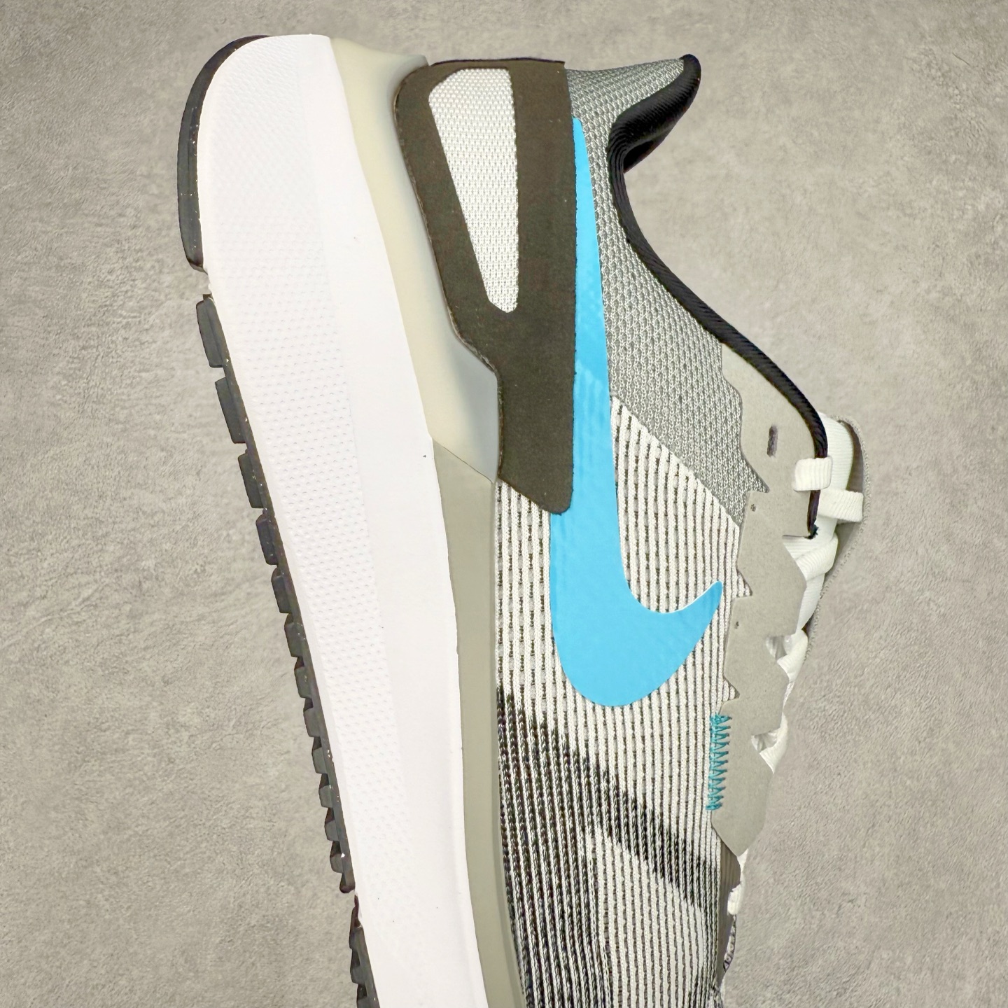 图片[6]-#TG纯原 NK Zoom Structure 25 舒适百搭低帮跑步鞋 独家渠道 市面未流通批次 奥莱直播间499 599一样的东西 碾压市面现存所有版本 公司一样的东西 超值回馈 帮你省钱 拥有 Zoom Air 一如既往的稳定感和流畅感 鞋面采用工程网眼设计 为特定高热区域营造出色透气性 进一步增加鞋面的穿孔数量 让足部能够快速散热 中足搭配 Flywire 飞线 在高速运动时营造舒适稳定的贴合感 内置Zoon气垫加持 动力十足 尺码：36 36.5 37.5 38 38.5 39 40 40.5 41 42 42.5 43 44 44.5 45-选品中心