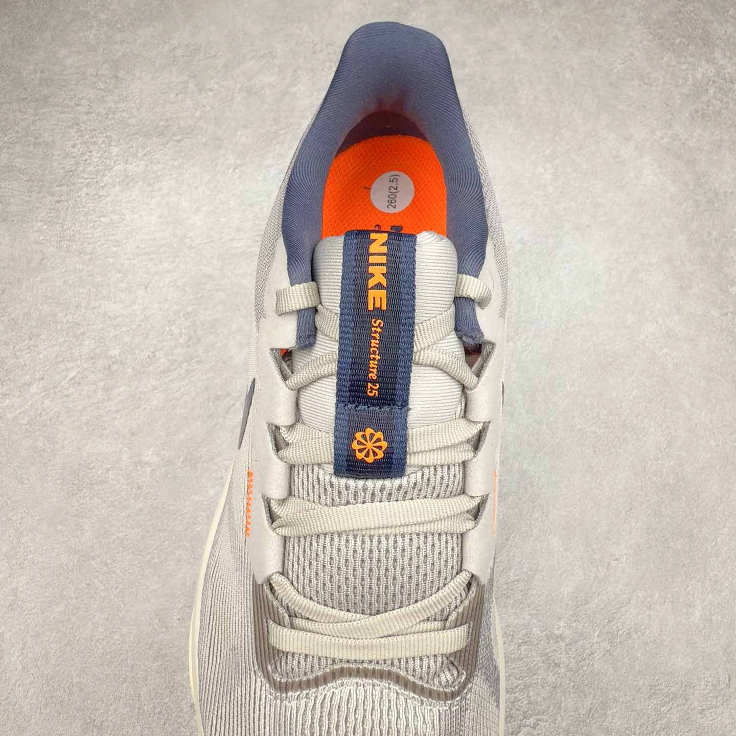 图片[5]-#TG纯原 NK Zoom Structure 25 舒适百搭低帮跑步鞋 独家渠道 市面未流通批次 奥莱直播间499 599一样的东西 碾压市面现存所有版本 公司一样的东西 超值回馈 帮你省钱 拥有 Zoom Air 一如既往的稳定感和流畅感 鞋面采用工程网眼设计 为特定高热区域营造出色透气性 进一步增加鞋面的穿孔数量 让足部能够快速散热 中足搭配 Flywire 飞线 在高速运动时营造舒适稳定的贴合感 内置Zoon气垫加持 动力十足 尺码：36 36.5 37.5 38 38.5 39 40 40.5 41 42 42.5 43 44 44.5 45-选品中心