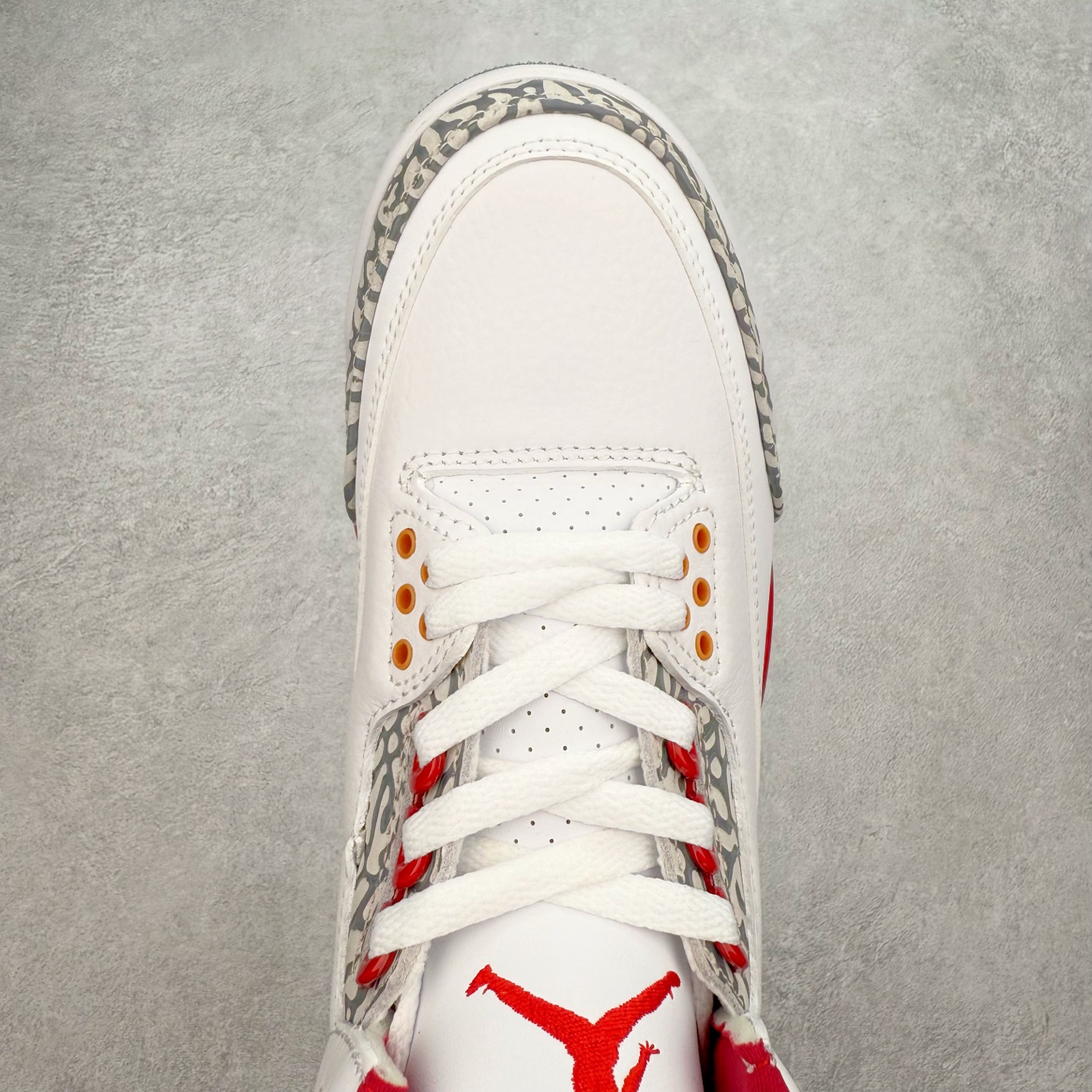 图片[4]-＃FQ福利特价 Air Jordan AJ3 系列 口碑大厂出品 原纸板楦头开发 定制优质皮料 完美鞋型匹配公司货 正确TPU鞋舌锁扣 最新原厂底模 大底卡色咬花完美 鞋柜必备鞋款 终端现货供应 尺码：40 40.5 41 42 42.5 43 44 44.5 45 46-选品中心