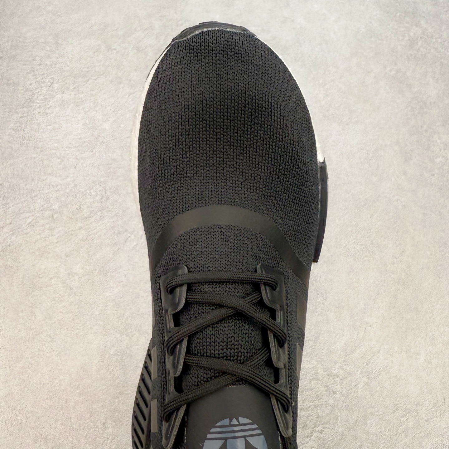 图片[4]-AD Originals NMD_R1 爆米花织物运动日常支撑低帮生活休闲鞋 HO2333 弹力针鞋织面 原高装弹Boost颗大粒底 缓震能性卓越 体质盈轻且冲抗击 整鞋双子的透气和性舒适完度美！尺码：36 36.5 37.5 38 38.5 39 40 40.5 41 42 42.5 43 44 44.5 45-选品中心