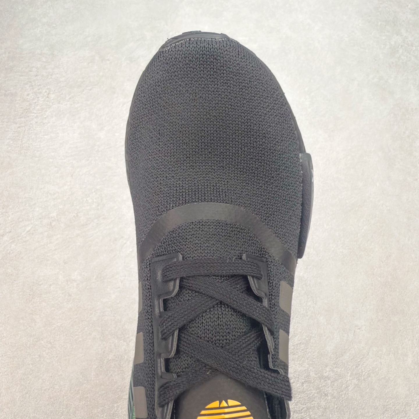 图片[4]-AD Originals NMD_R1 爆米花织物运动日常支撑低帮生活休闲鞋 FV8025 弹力针鞋织面 原高装弹Boost颗大粒底 缓震能性卓越 体质盈轻且冲抗击 整鞋双子的透气和性舒适完度美！尺码：36 36.5 37.5 38 38.5 39 40 40.5 41 42 42.5 43 44 44.5 45-选品中心