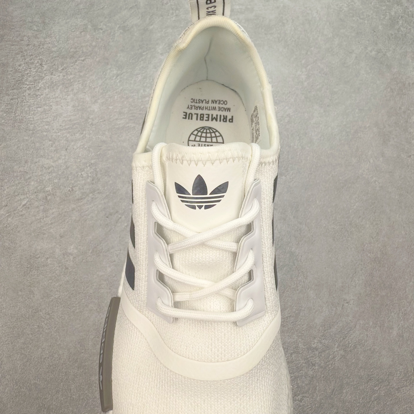 图片[5]-AD Originals NMD_R1 爆米花织物运动日常支撑低帮生活休闲鞋 GZ9261 弹力针鞋织面 原高装弹Boost颗大粒底 缓震能性卓越 体质盈轻且冲抗击 整鞋双子的透气和性舒适完度美！尺码：36 36.5 37.5 38 38.5 39 40 40.5 41 42 42.5 43 44 44.5 45-选品中心