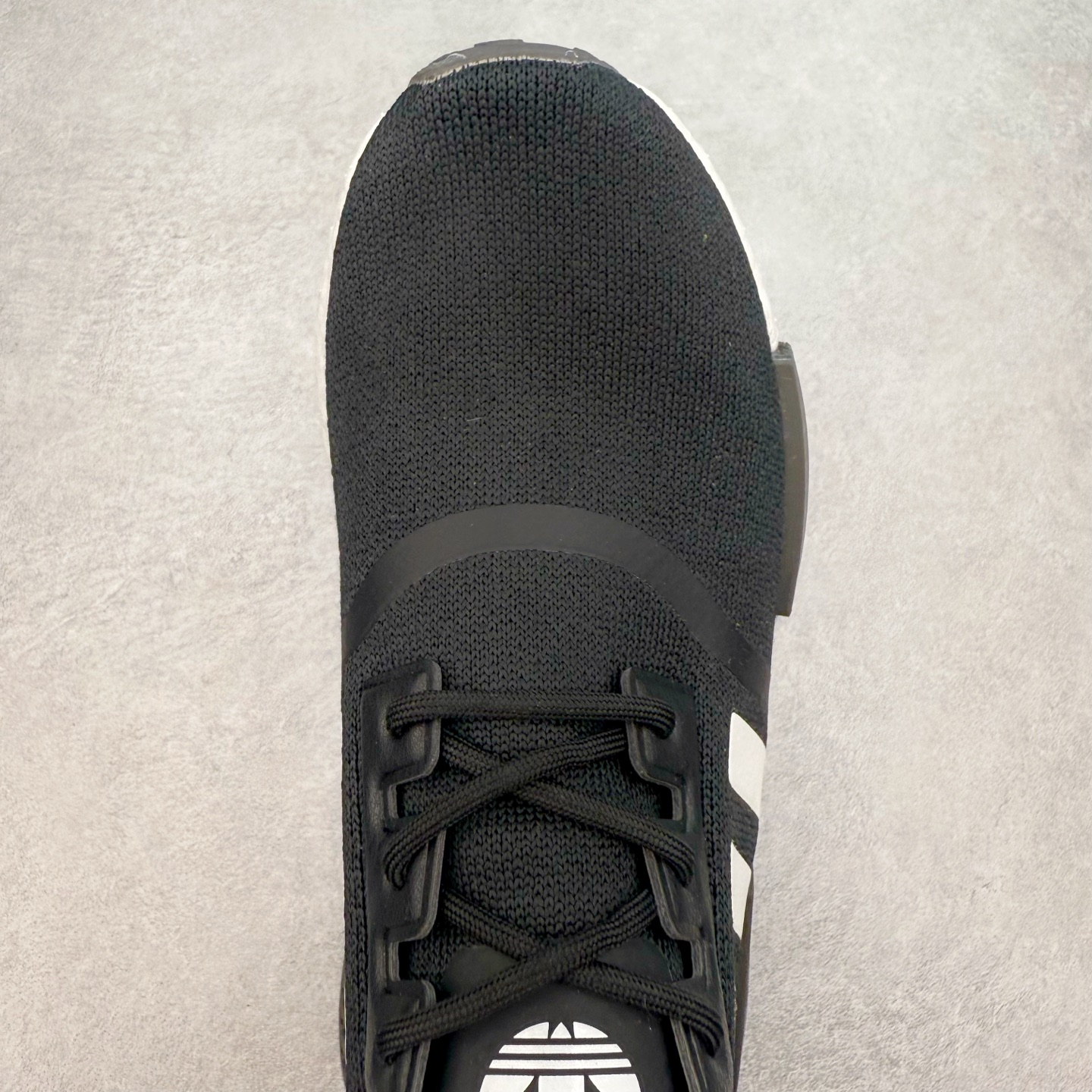 图片[4]-AD Originals NMD_R1 爆米花织物运动日常支撑低帮生活休闲鞋 GZ9258 弹力针鞋织面 原高装弹Boost颗大粒底 缓震能性卓越 体质盈轻且冲抗击 整鞋双子的透气和性舒适完度美！尺码：36 36.5 37.5 38 38.5 39 40 40.5 41 42 42.5 43 44 44.5 45-选品中心