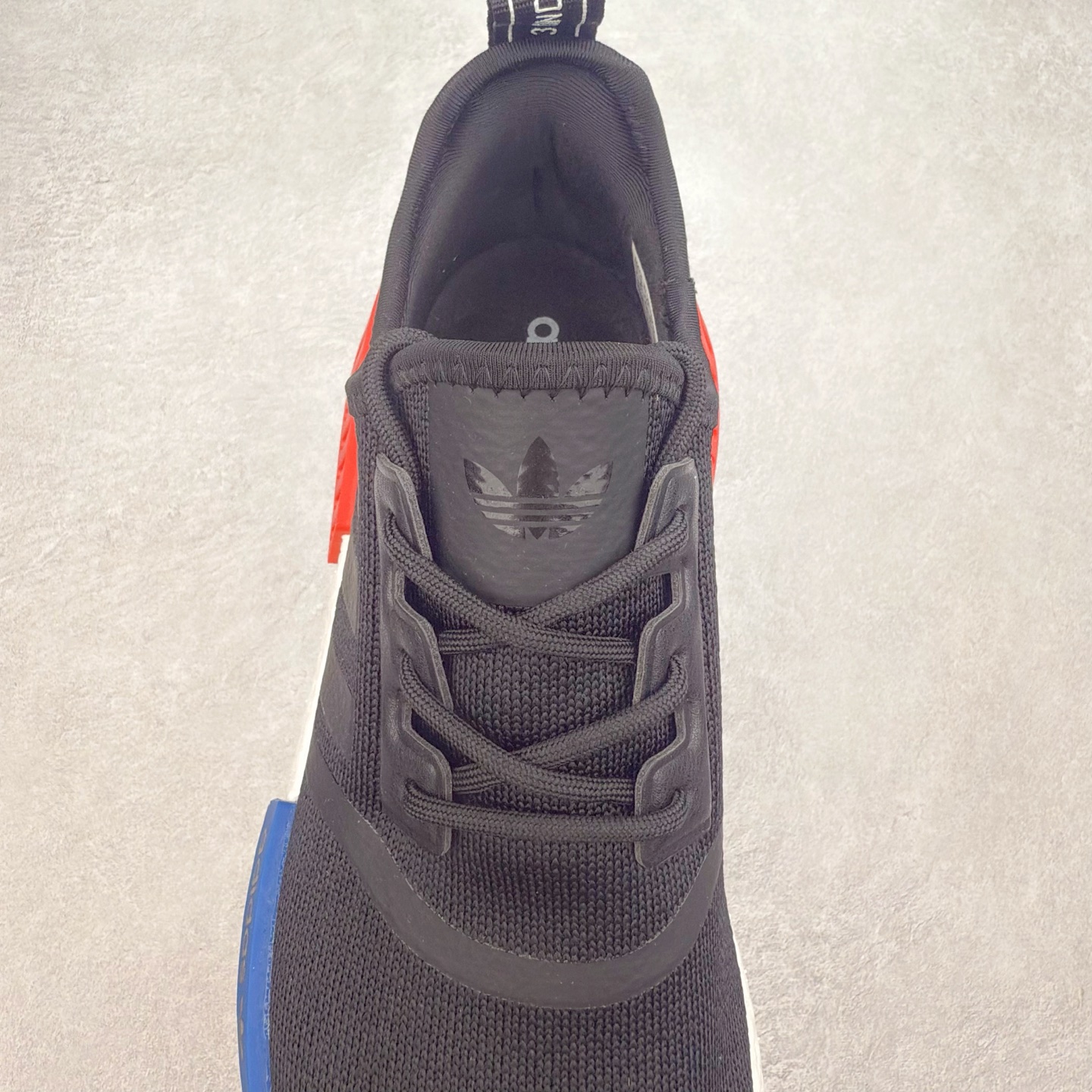 图片[5]-AD Originals NMD_R1 爆米花织物运动日常支撑低帮生活休闲鞋 GZ7922 弹力针鞋织面 原高装弹Boost颗大粒底 缓震能性卓越 体质盈轻且冲抗击 整鞋双子的透气和性舒适完度美！尺码：36 36.5 37.5 38 38.5 39 40 40.5 41 42 42.5 43 44 44.5 45-选品中心