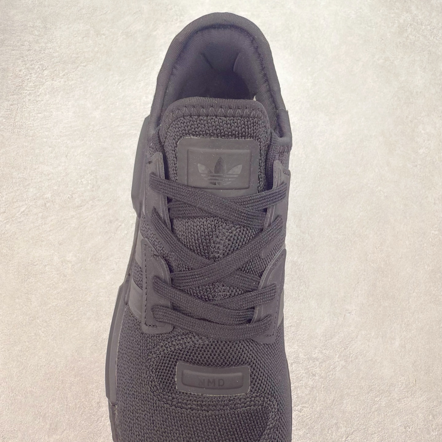 图片[5]-AD Originals NMD_R1 爆米花织物运动日常支撑低帮生活休闲鞋 IE4556 弹力针鞋织面 原高装弹Boost颗大粒底 缓震能性卓越 体质盈轻且冲抗击 整鞋双子的透气和性舒适完度美！尺码：36 36.5 37.5 38 38.5 39 40 40.5 41 42 42.5 43 44 44.5 45-选品中心