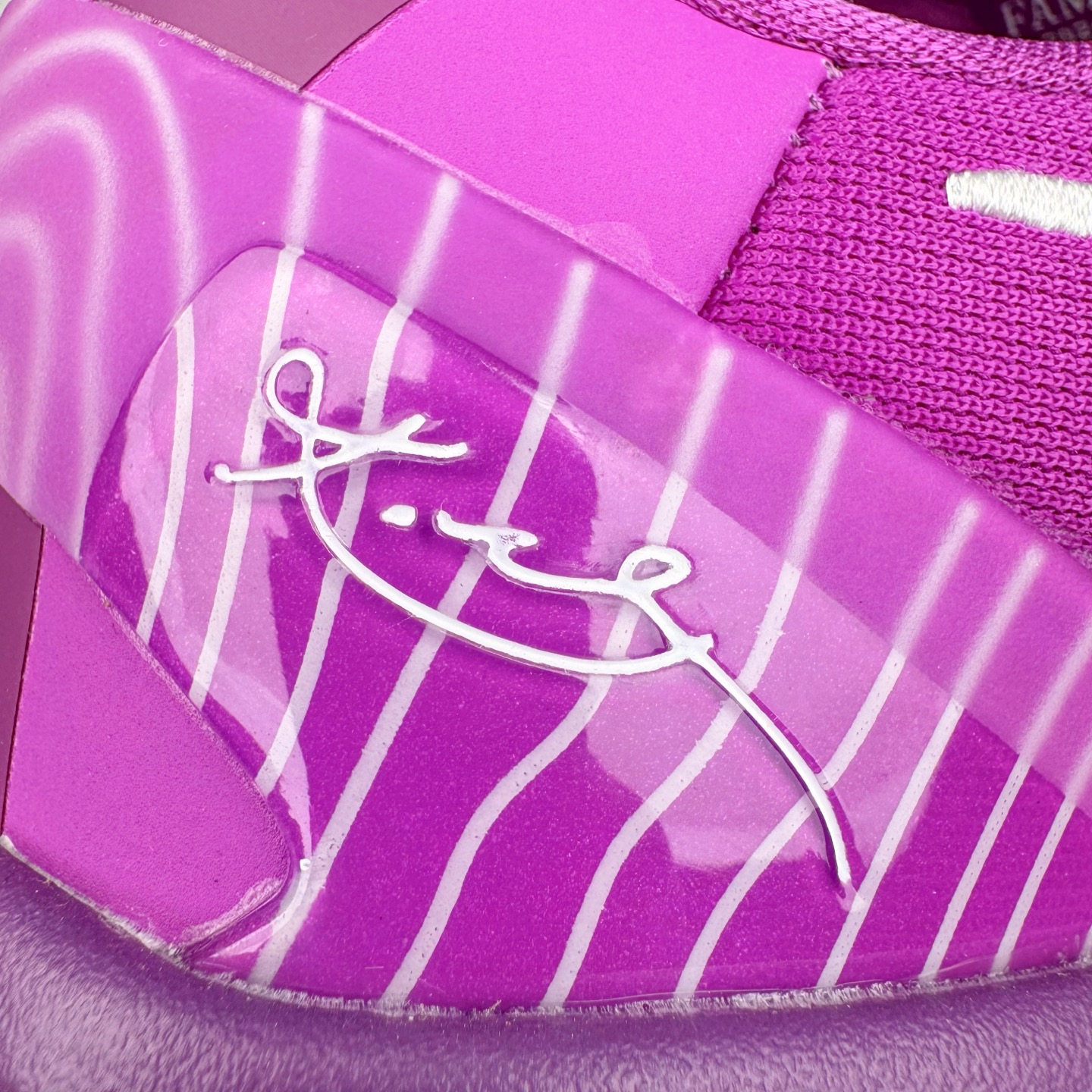 图片[17]-＃S2纯原 NK Zoom Kobe 8 科比八代 Eybl 紫色 HJ7265-500 React 科技鞋垫加持 实战配置直接拉满 原楦纸板开发 鞋身流线型、后跟塑形 区分土肥圆 原厂针织鞋面一针一线匹配原版 全身鞋材卡料色独家定制 唯一万针立体刺绣SWOOSH 真实底模最大48.5 实战利器 专供海外市场 尺码：40 40.5 41 42 42.5 43 44 44.5 45 46 47.5 48.5 （脚宽、脚胖 建议买大半码）-选品中心