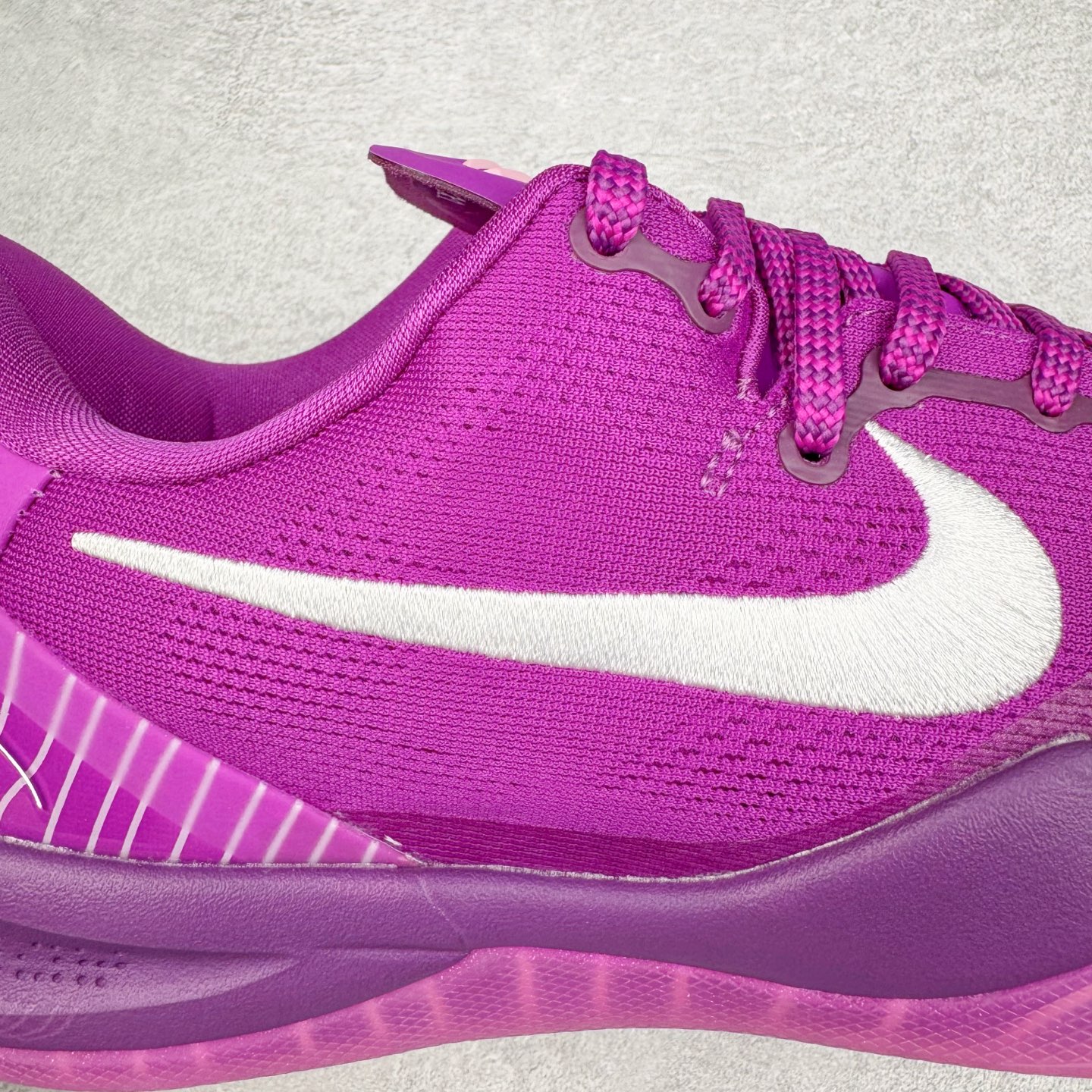 图片[18]-＃S2纯原 NK Zoom Kobe 8 科比八代 Eybl 紫色 HJ7265-500 React 科技鞋垫加持 实战配置直接拉满 原楦纸板开发 鞋身流线型、后跟塑形 区分土肥圆 原厂针织鞋面一针一线匹配原版 全身鞋材卡料色独家定制 唯一万针立体刺绣SWOOSH 真实底模最大48.5 实战利器 专供海外市场 尺码：40 40.5 41 42 42.5 43 44 44.5 45 46 47.5 48.5 （脚宽、脚胖 建议买大半码）-选品中心