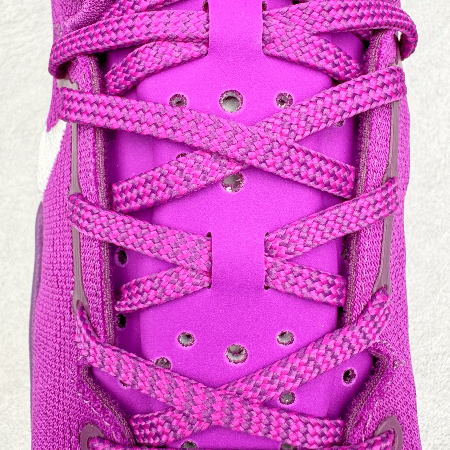 图片[14]-＃S2纯原 NK Zoom Kobe 8 科比八代 Eybl 紫色 HJ7265-500 React 科技鞋垫加持 实战配置直接拉满 原楦纸板开发 鞋身流线型、后跟塑形 区分土肥圆 原厂针织鞋面一针一线匹配原版 全身鞋材卡料色独家定制 唯一万针立体刺绣SWOOSH 真实底模最大48.5 实战利器 专供海外市场 尺码：40 40.5 41 42 42.5 43 44 44.5 45 46 47.5 48.5 （脚宽、脚胖 建议买大半码）-选品中心