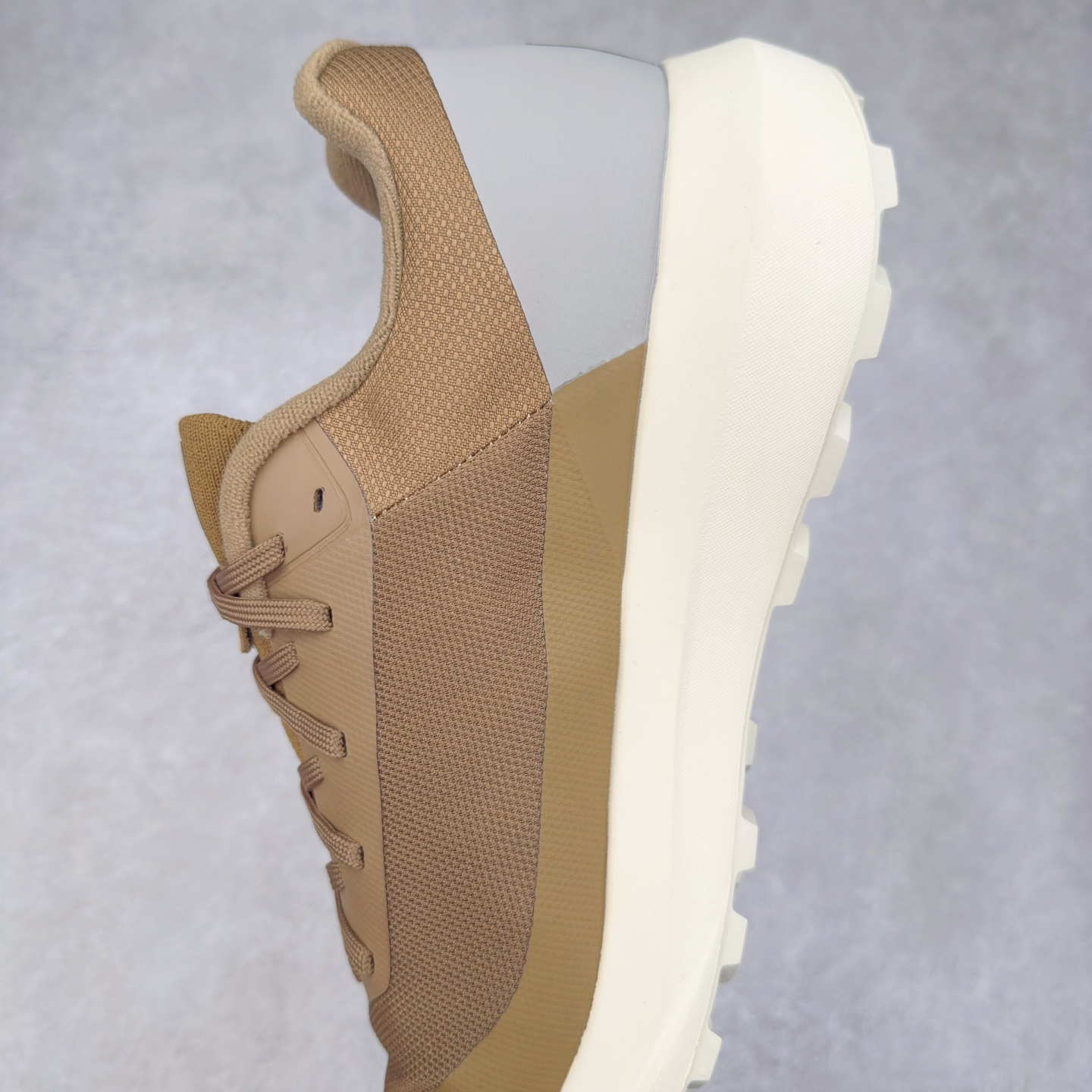 图片[7]-＃HP Arcteryx Norvan LD 4 始祖鸟舒适柔软防滑耐磨低帮越野跑步鞋 Arcteryx中文名始祖鸟 加拿大户外服饰品牌 1989年创立于加拿大温哥华 始祖鸟来自加拿大海岸山脉 植根高山的专业户外品牌 始终秉承对精湛设计和工艺孜孜以求的准则 从1989年创立至今 Arcteryx始终不断在产品设计与做工上不惜工本 以满足始祖鸟的标准 品质、设计以及精简的理念造就了其良好的性能 并能满足严苛环境下的使用需求 尺码：36 37 38 39 40 41 42 43 44-选品中心