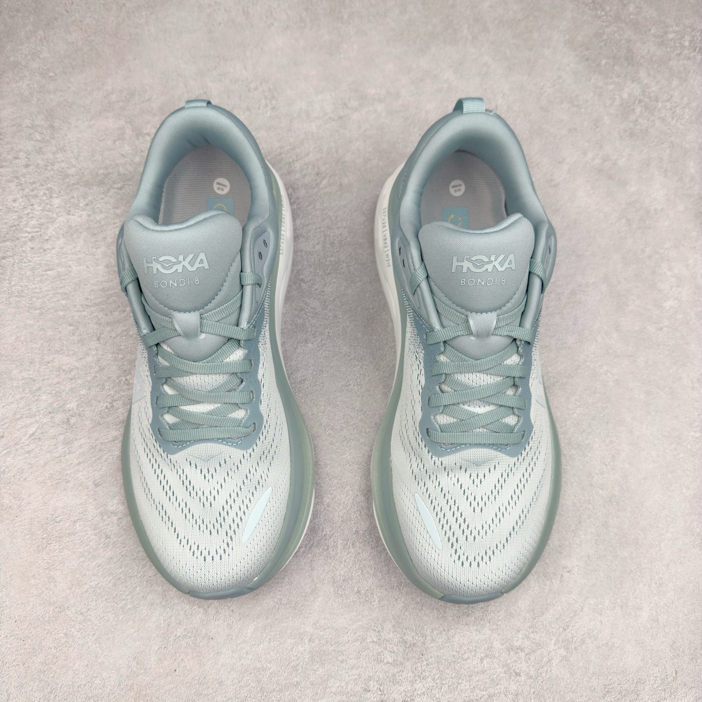 图片[2]-＃HK纯原 HOKA ONE ONE Bondi 8 邦代八代缓震网面耐磨低帮跑步鞋 原始的 Bondi 缓震和线条在这里 提供该特许经营权众所周知的柔软、平衡的乘坐体验 Bondi 使用加长的摇杆微调几何形状 以获得更大的加速度 同时由于采用碳纤维板 还可以提供更平稳的脚趾离地 尺码：36 36.5 37.5 38 38.5 39 40 40.5 41 42 42.5 43 44 44.5 45-选品中心