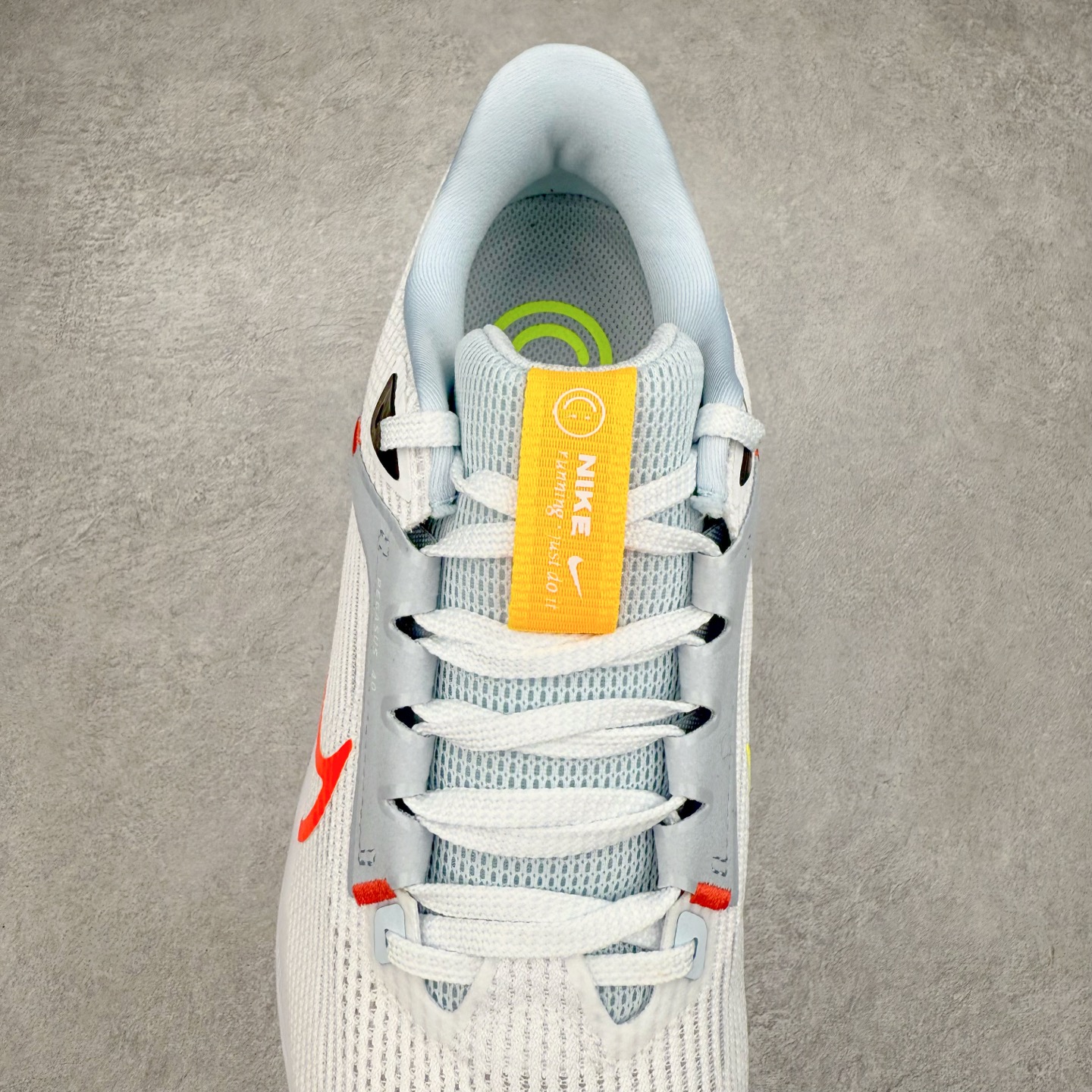 图片[5]-＃TG纯原 NK Zoom Pegasus 飞马40代马拉松系列网面透气缓震疾速跑鞋 独家渠道 市面未流通批次 奥莱直播间499 599一样的东西 碾压市面现存所有版本 公司一样的东西 超值回馈 帮你省钱 拥有 Zoom Air 一如既往的稳定感和流畅感 鞋面采用工程网眼设计 为特定高热区域营造出色透气性 进一步增加鞋面的穿孔数量 让足部能够快速散热 中足搭配 Flywire 飞线 在高速运动时营造舒适稳定的贴合感 内置Zoon气垫加持 动力十足 尺码：36 36.5 37.5 38 38.5 39 40 40.5 41 42 42.5 43 44 44.5 45-选品中心