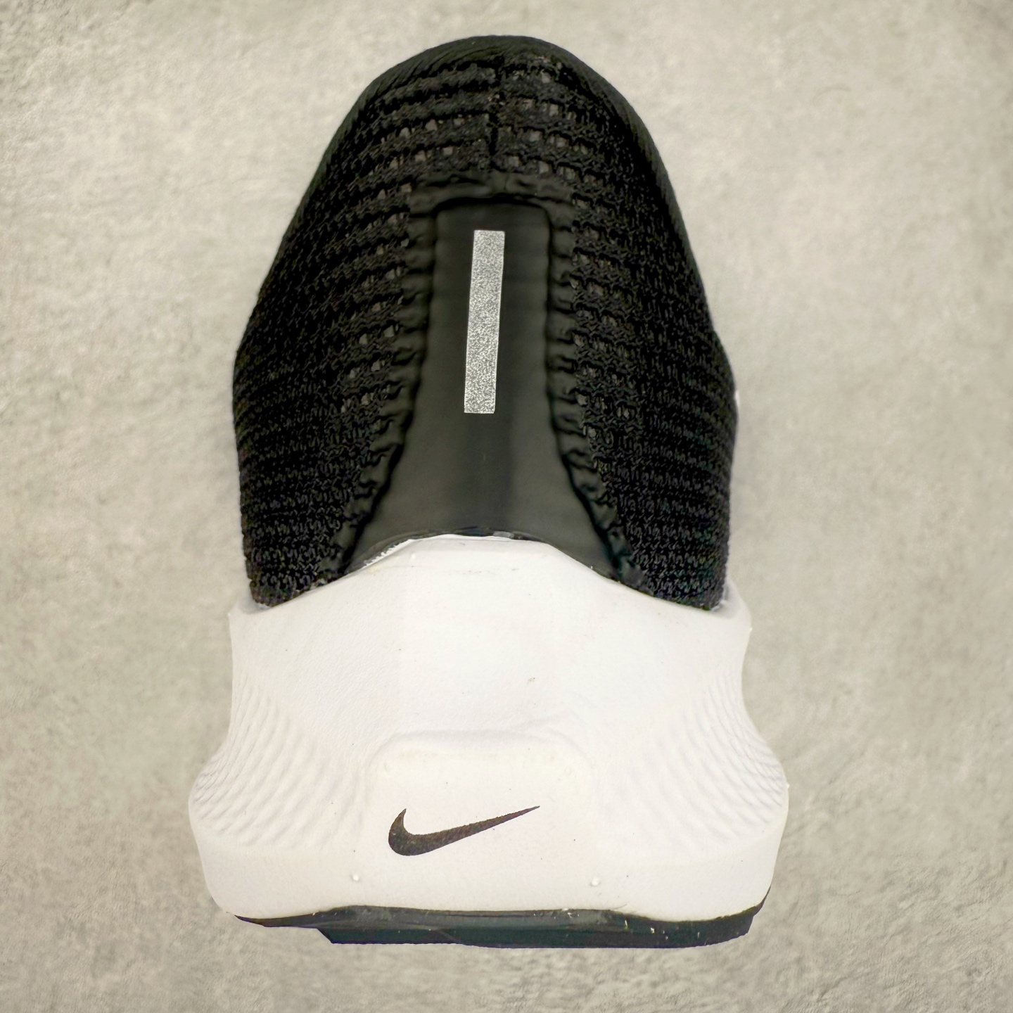 图片[8]-＃TG纯原 NK Zoom Pegasus 飞马40代马拉松系列网面透气缓震疾速跑鞋 独家渠道 市面未流通批次 奥莱直播间499 599一样的东西 碾压市面现存所有版本 公司一样的东西 超值回馈 帮你省钱 拥有 Zoom Air 一如既往的稳定感和流畅感 鞋面采用工程网眼设计 为特定高热区域营造出色透气性 进一步增加鞋面的穿孔数量 让足部能够快速散热 中足搭配 Flywire 飞线 在高速运动时营造舒适稳定的贴合感 内置Zoon气垫加持 动力十足 尺码：36 36.5 37.5 38 38.5 39 40 40.5 41 42 42.5 43 44 44.5 45-选品中心