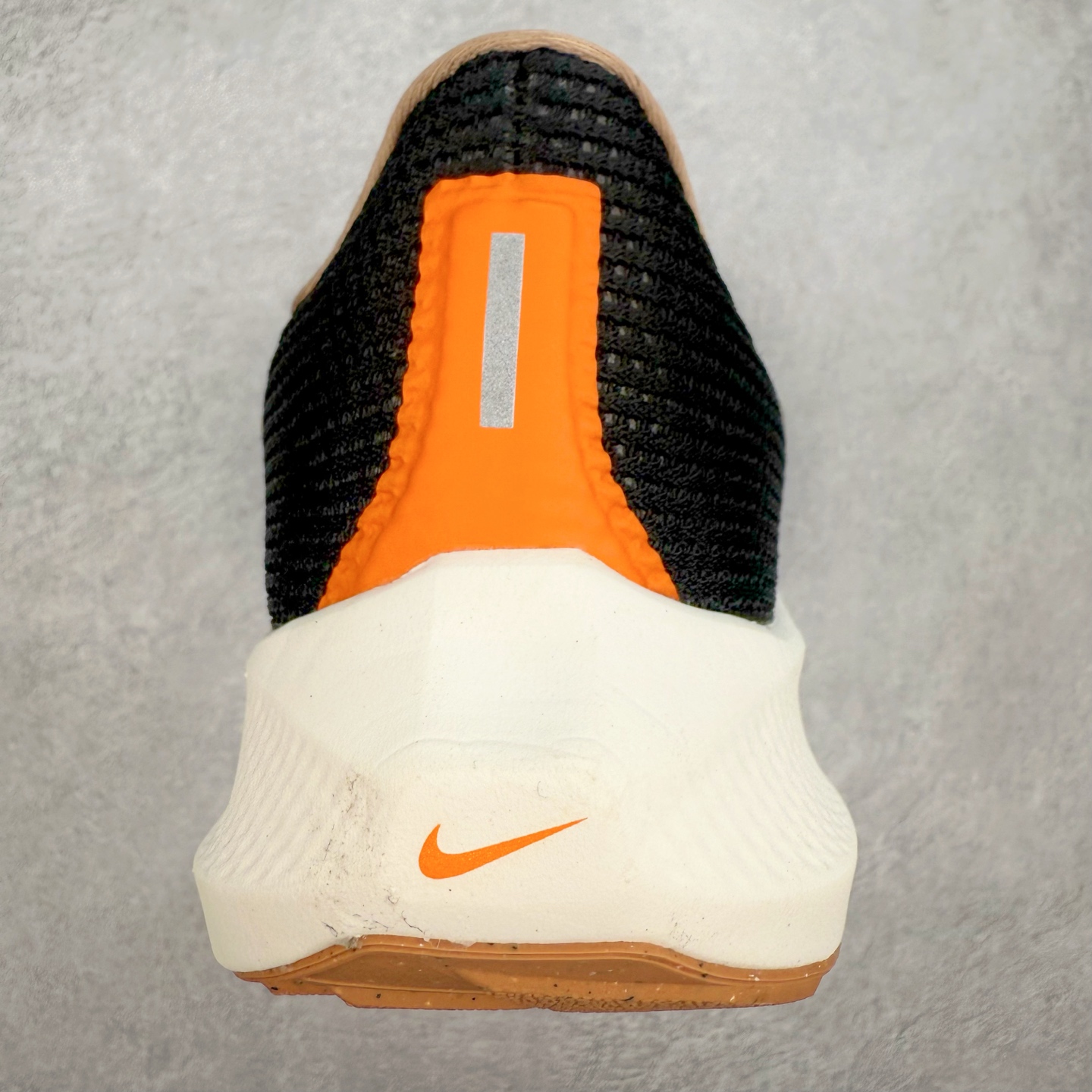 图片[8]-＃TG纯原 NK Zoom Pegasus 飞马40代马拉松系列网面透气缓震疾速跑鞋 独家渠道 市面未流通批次 奥莱直播间499 599一样的东西 碾压市面现存所有版本 公司一样的东西 超值回馈 帮你省钱 拥有 Zoom Air 一如既往的稳定感和流畅感 鞋面采用工程网眼设计 为特定高热区域营造出色透气性 进一步增加鞋面的穿孔数量 让足部能够快速散热 中足搭配 Flywire 飞线 在高速运动时营造舒适稳定的贴合感 内置Zoon气垫加持 动力十足 尺码：36 36.5 37.5 38 38.5 39 40 40.5 41 42 42.5 43 44 44.5 45-选品中心