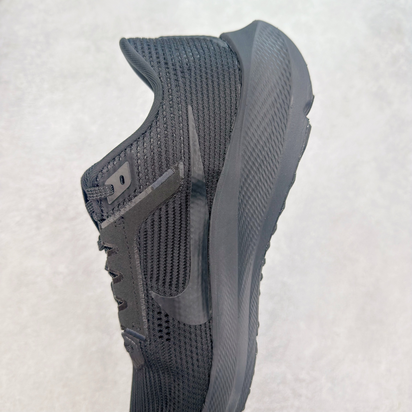 图片[7]-＃TG纯原 NK Zoom Pegasus 飞马40代马拉松系列网面透气缓震疾速跑鞋 独家渠道 市面未流通批次 奥莱直播间499 599一样的东西 碾压市面现存所有版本 公司一样的东西 超值回馈 帮你省钱 拥有 Zoom Air 一如既往的稳定感和流畅感 鞋面采用工程网眼设计 为特定高热区域营造出色透气性 进一步增加鞋面的穿孔数量 让足部能够快速散热 中足搭配 Flywire 飞线 在高速运动时营造舒适稳定的贴合感 内置Zoon气垫加持 动力十足 尺码：36 36.5 37.5 38 38.5 39 40 40.5 41 42 42.5 43 44 44.5 45-选品中心