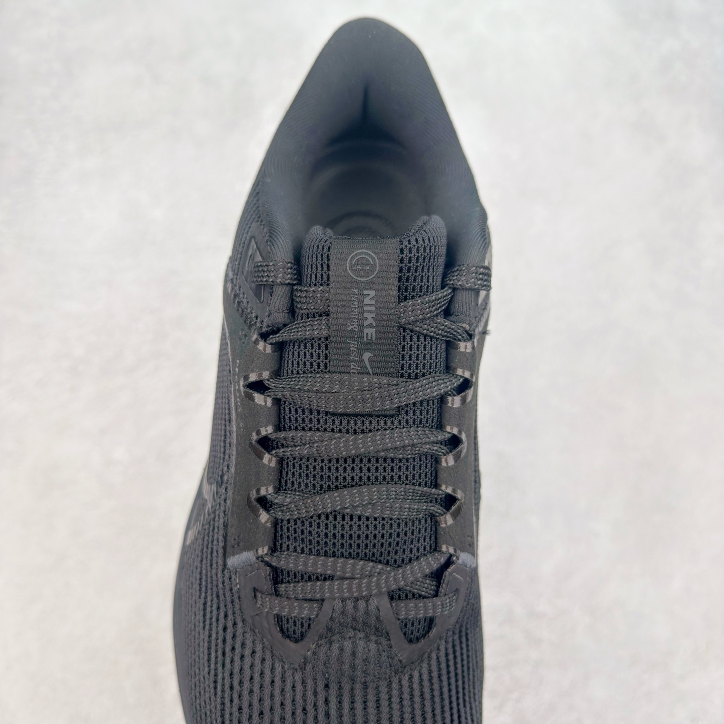 图片[5]-＃TG纯原 NK Zoom Pegasus 飞马40代马拉松系列网面透气缓震疾速跑鞋 独家渠道 市面未流通批次 奥莱直播间499 599一样的东西 碾压市面现存所有版本 公司一样的东西 超值回馈 帮你省钱 拥有 Zoom Air 一如既往的稳定感和流畅感 鞋面采用工程网眼设计 为特定高热区域营造出色透气性 进一步增加鞋面的穿孔数量 让足部能够快速散热 中足搭配 Flywire 飞线 在高速运动时营造舒适稳定的贴合感 内置Zoon气垫加持 动力十足 尺码：36 36.5 37.5 38 38.5 39 40 40.5 41 42 42.5 43 44 44.5 45-选品中心