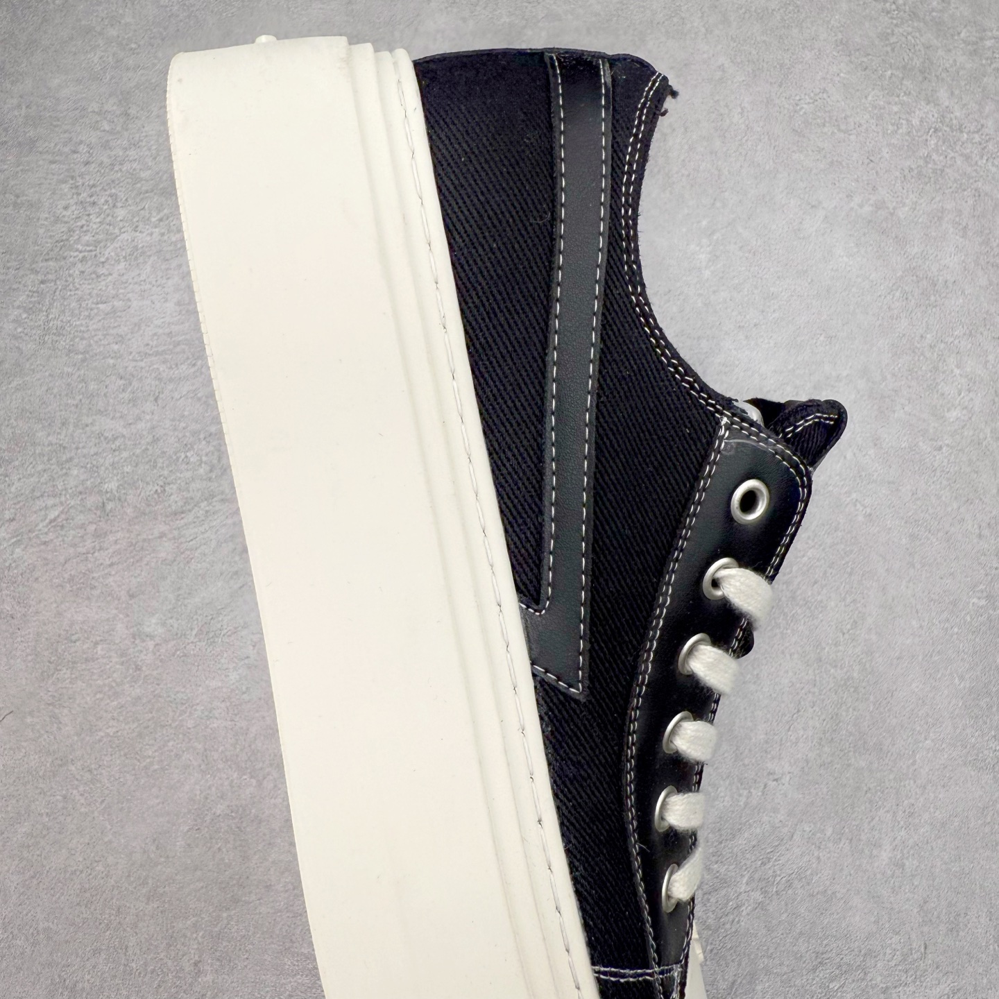 图片[6]-小红书穿搭爆款 国潮当红设计师品牌SMFK Garden Vintage Skate Low 花园系列低帮复古厚底十字花帆布休闲松糕做旧小脏板鞋 广东原产 采用棉质粗斜纹帆布洗旧磨损效果鞋面材质 外置轻量TR橡胶5.0cm厘米松糕大底 Z 尺码：35 36 37 38 39 40-选品中心