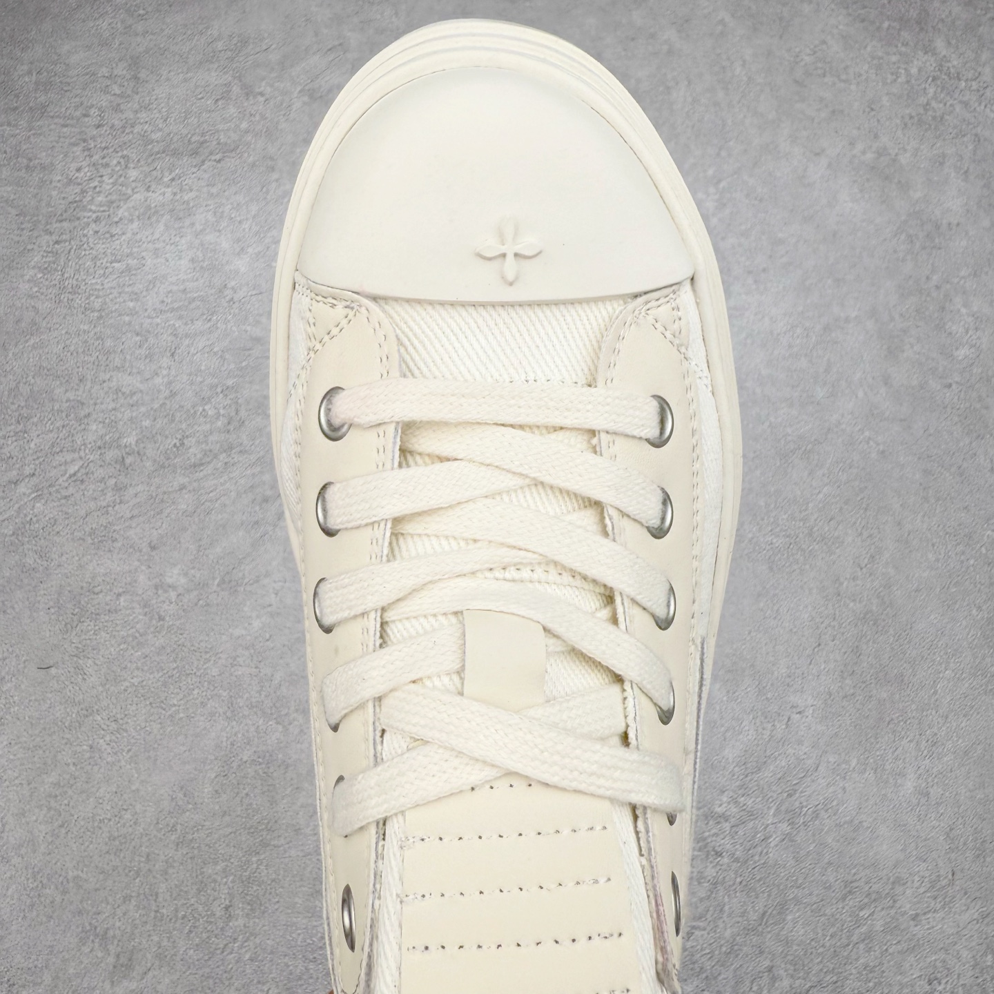 图片[4]-小红书穿搭爆款 国潮当红设计师品牌SMFK Garden Vintage Skate Low 花园系列低帮复古厚底十字花帆布休闲松糕做旧小脏板鞋 广东原产 采用棉质粗斜纹帆布洗旧磨损效果鞋面材质 外置轻量TR橡胶5.0cm厘米松糕大底 Z 尺码：35 36 37 38 39 40-选品中心