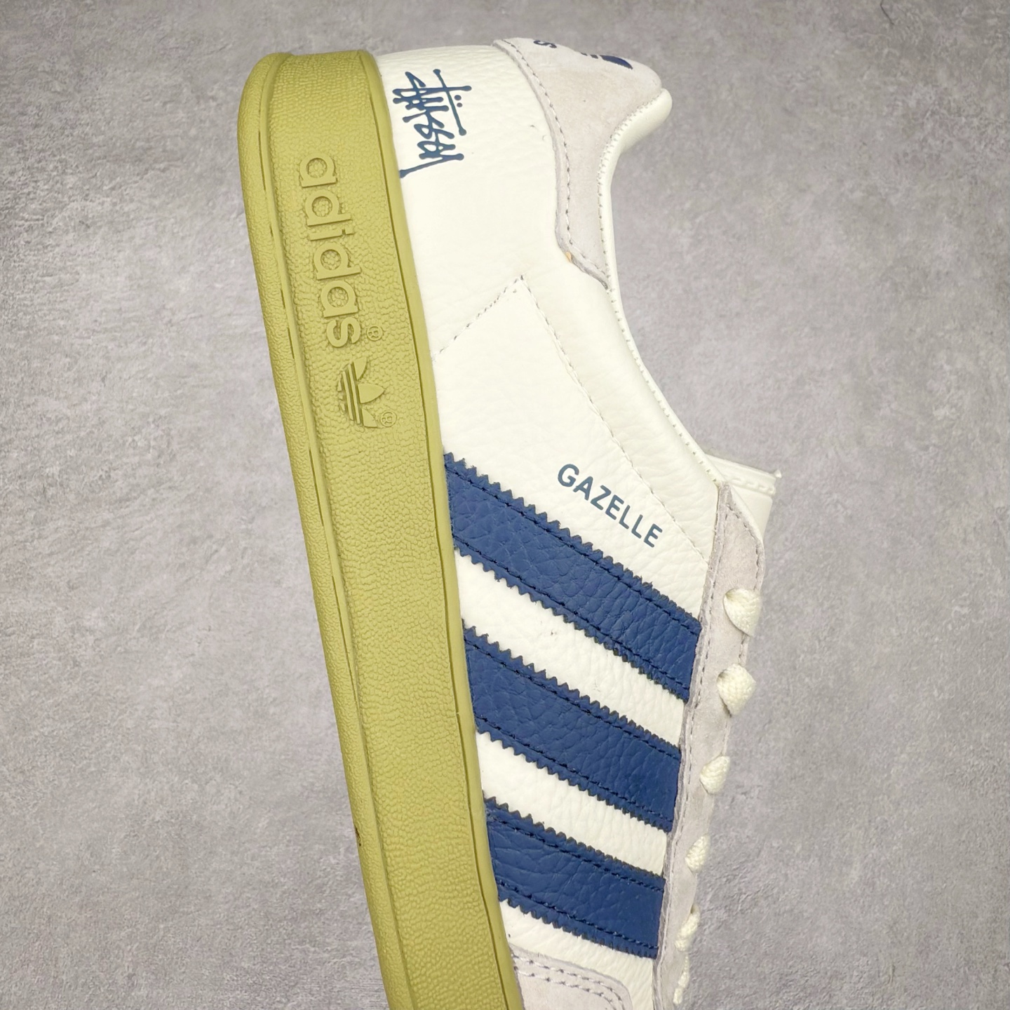 图片[6]-＃C2 AD Gazelle Indoor Trainers 羚羊内训系列低帮复古百搭休闲运动德训风板鞋 DD6602 90年代经典的复刻版！自60年代以足球训练鞋面世以来,Gazelle就以其经典设计席卷全球。1991年版本的复刻,再造经典Gazelle。采用皮革打造,搭配浊色细节,让这款经典更加简约。尺码：36 36⅔ 37⅓ 38 38⅔ 39⅓ 40 40⅔ 41⅓ 42 42⅔ 43⅓ 44⅓ 44⅔ 45-选品中心