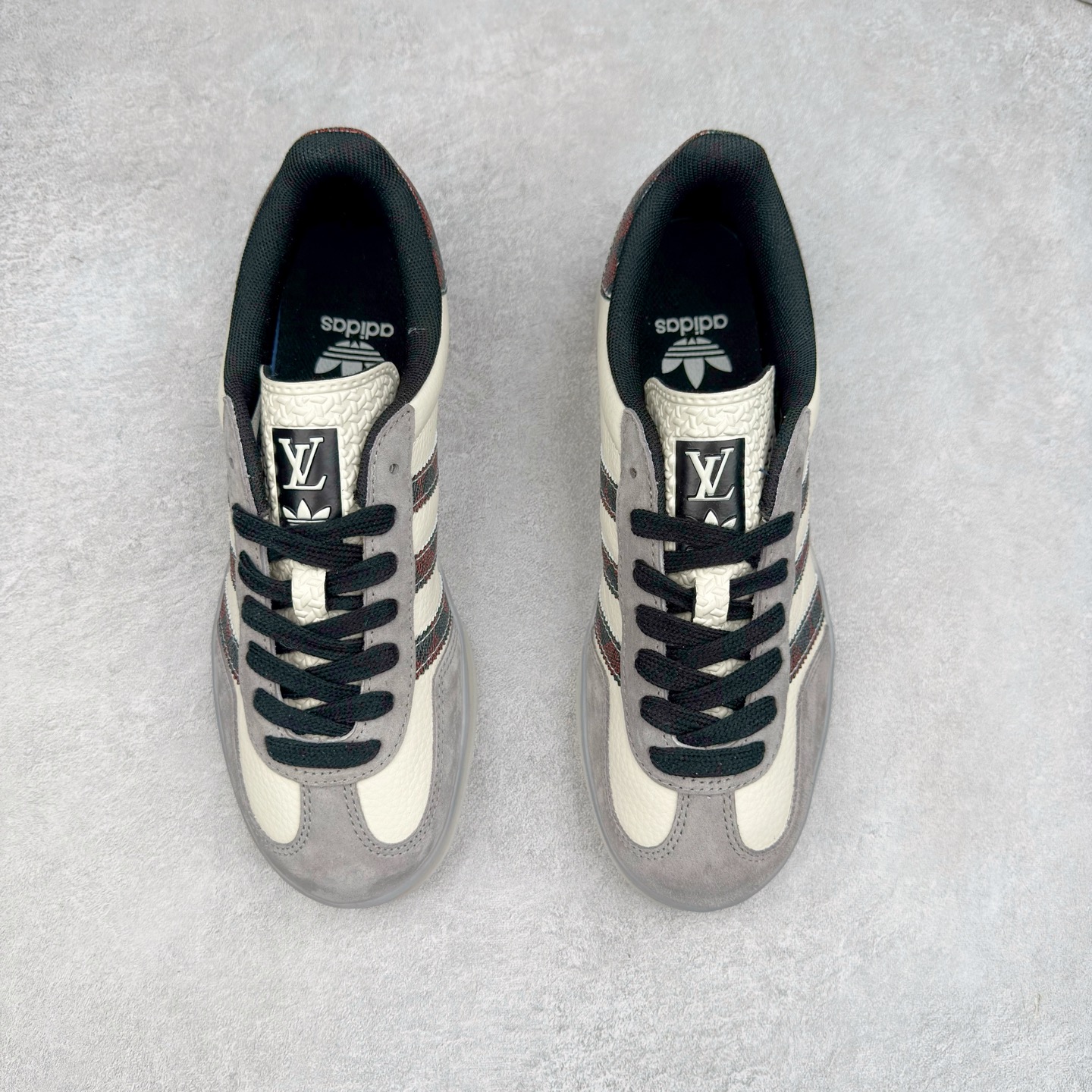 图片[2]-＃C2 AD Gazelle Indoor Trainers 羚羊内训系列低帮复古百搭休闲运动德训风板鞋 DM1234 90年代经典的复刻版！自60年代以足球训练鞋面世以来,Gazelle就以其经典设计席卷全球。1991年版本的复刻,再造经典Gazelle。采用皮革打造,搭配浊色细节,让这款经典更加简约。尺码：36 36⅔ 37⅓ 38 38⅔ 39⅓ 40 40⅔ 41⅓ 42 42⅔ 43⅓ 44⅓ 44⅔ 45-选品中心