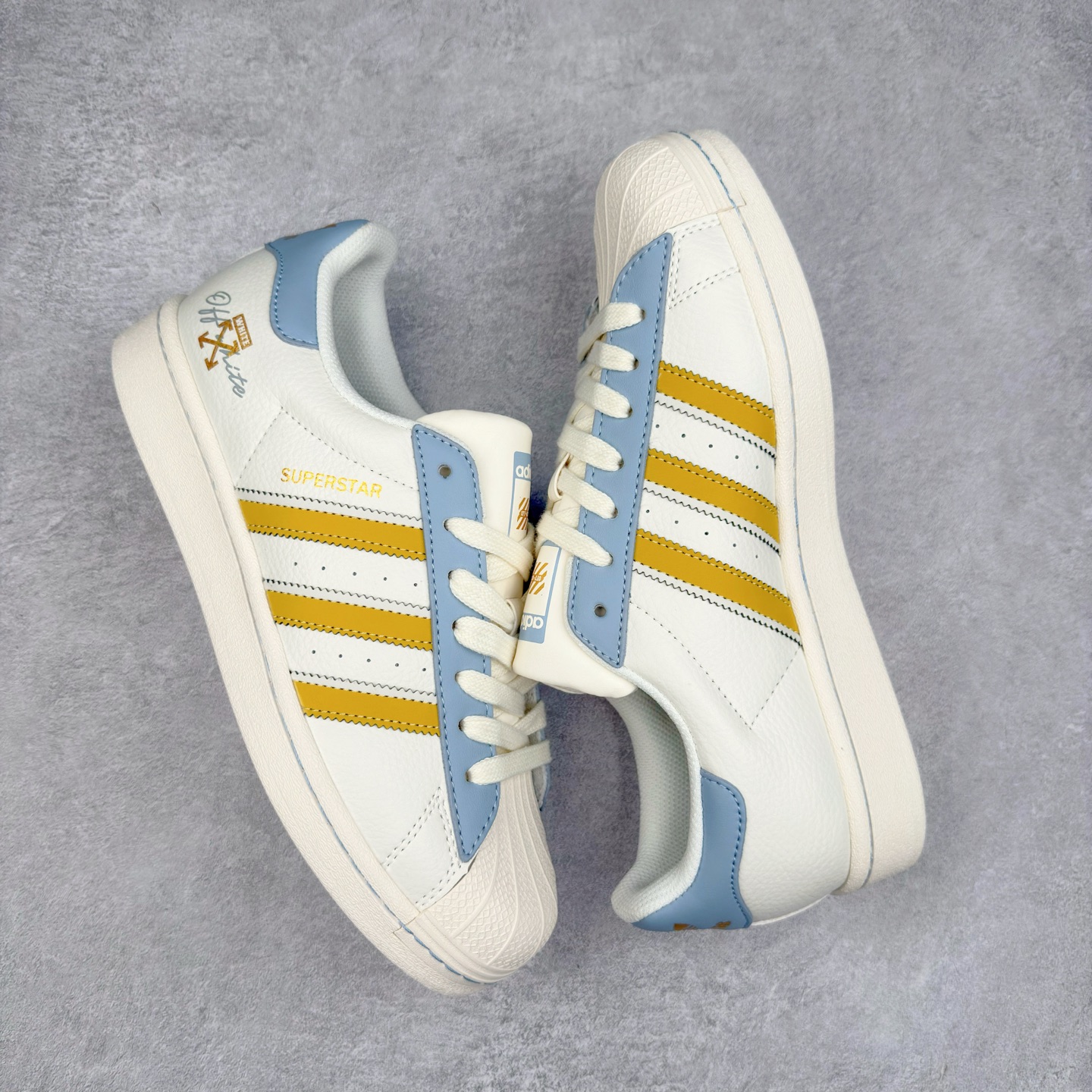 图片[3]-＃C2 AD Originals Superstar 经典复古贝壳头板鞋 SD6812 诞生于1969年 是第一双将全皮面鞋 身与橡胶鞋头结合在一起的低帮篮球鞋 Superstar最开始 是作为高帮篮球鞋Pro Model的低帮版本而出现的 但因为其独特和醒目的橡胶鞋头造型而让大家熟知 被大家形象地称为\\\”shelltoe\\\”贝壳头 在70年代的美国职业篮球场上 接近3/4的NBA球员都将这双Superstar作为场上用鞋 80年代之后 经过不断的改良和发展 Superstar逐渐成为横跨时装、音乐、街头文化、休闲和运动等各大领域的时尚潮鞋 尺码：36 36.5 37 38 38.5 39 40 40.5 41 42 42.5 43 44 44.5 45-选品中心