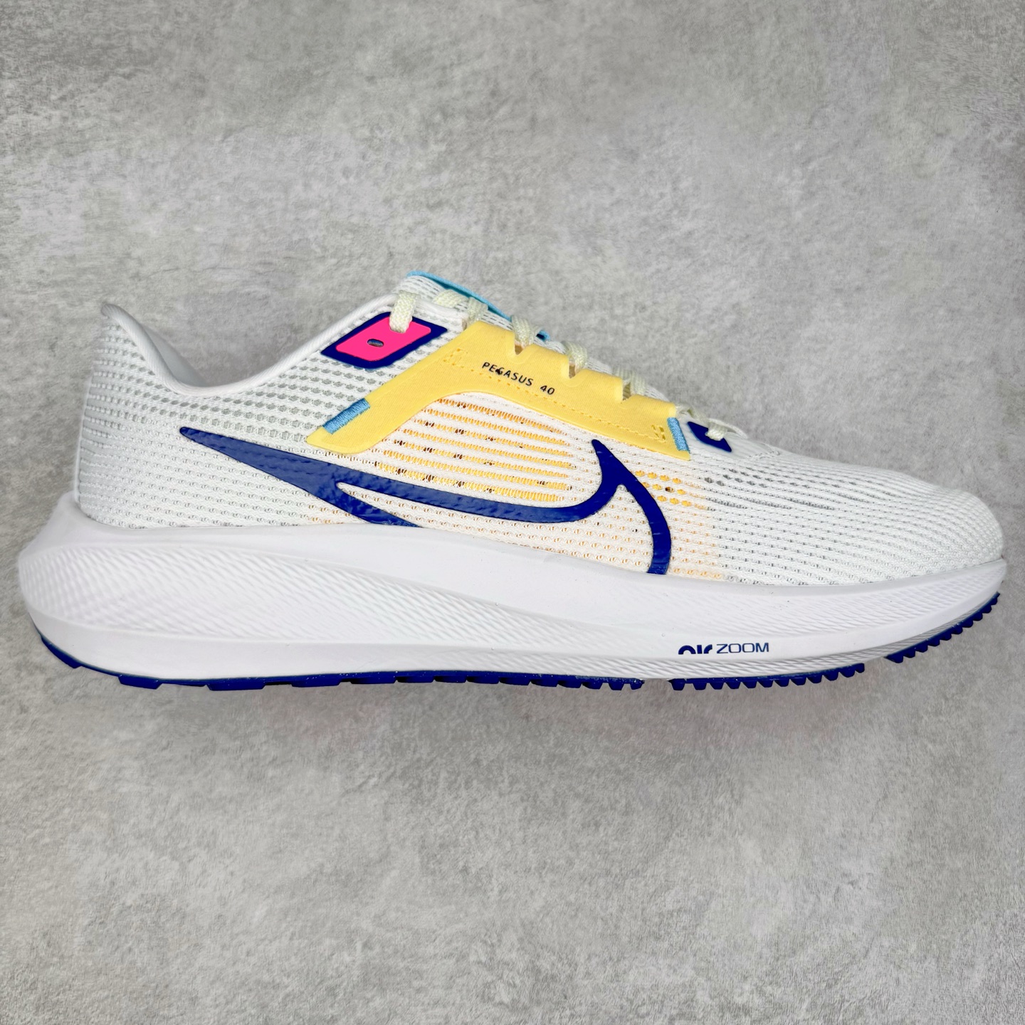 图片[5]-＃TG纯原 NK Zoom Pegasus 飞马40代马拉松系列网面透气缓震疾速跑鞋 独家渠道 市面未流通批次 奥莱直播间499 599一样的东西 碾压市面现存所有版本 公司一样的东西 超值回馈 帮你省钱 拥有 Zoom Air 一如既往的稳定感和流畅感 鞋面采用工程网眼设计 为特定高热区域营造出色透气性 进一步增加鞋面的穿孔数量 让足部能够快速散热 中足搭配 Flywire 飞线 在高速运动时营造舒适稳定的贴合感 内置Zoon气垫加持 动力十足 尺码：36 36.5 37.5 38 38.5 39 40 40.5 41 42 42.5 43 44 44.5 45-选品中心